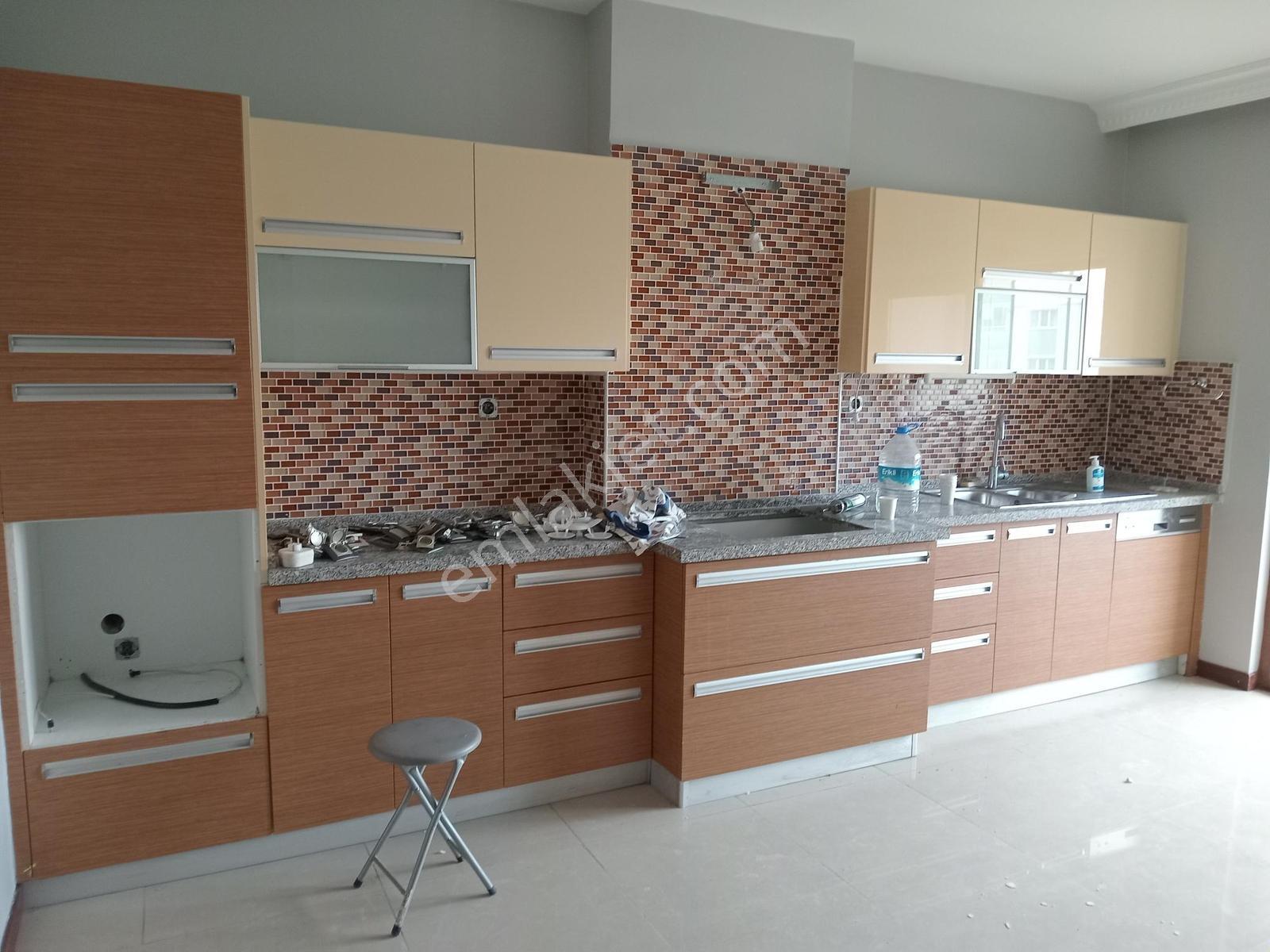 Yazır Mah.gardenya Sitesi Geniş Park Manzaralı Satılık 4+1 Daire - Görsel 2