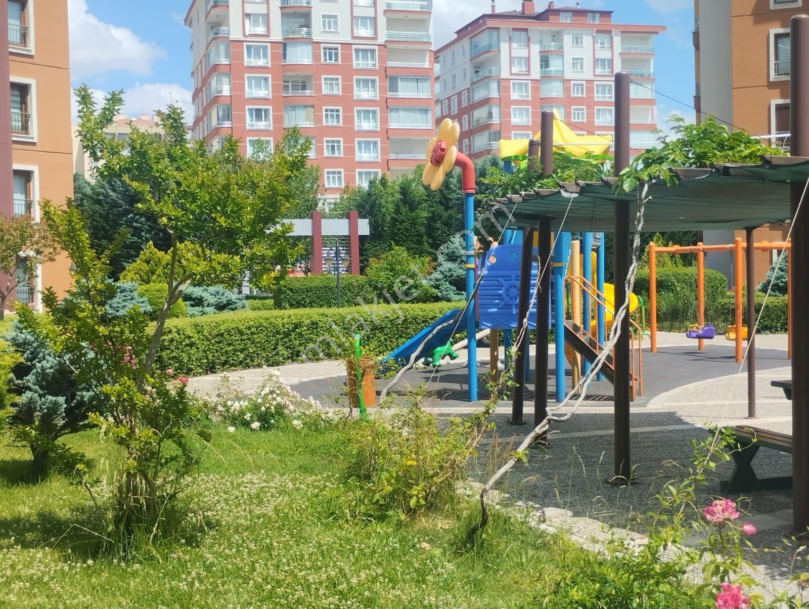 Yazır Mah.gardenya Sitesi Geniş Park Manzaralı Satılık 4+1 Daire - Görsel 16