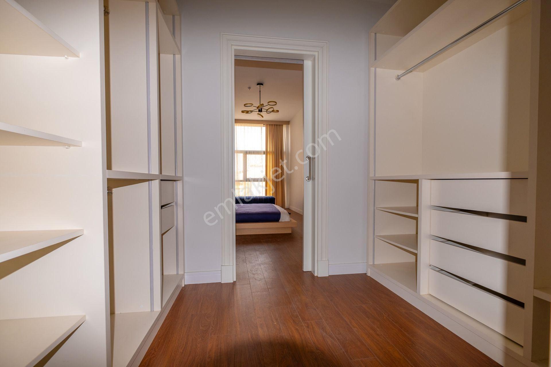 Florya E5 Cepheli Prestijli Plazada Lüks Home Office - Görsel 16
