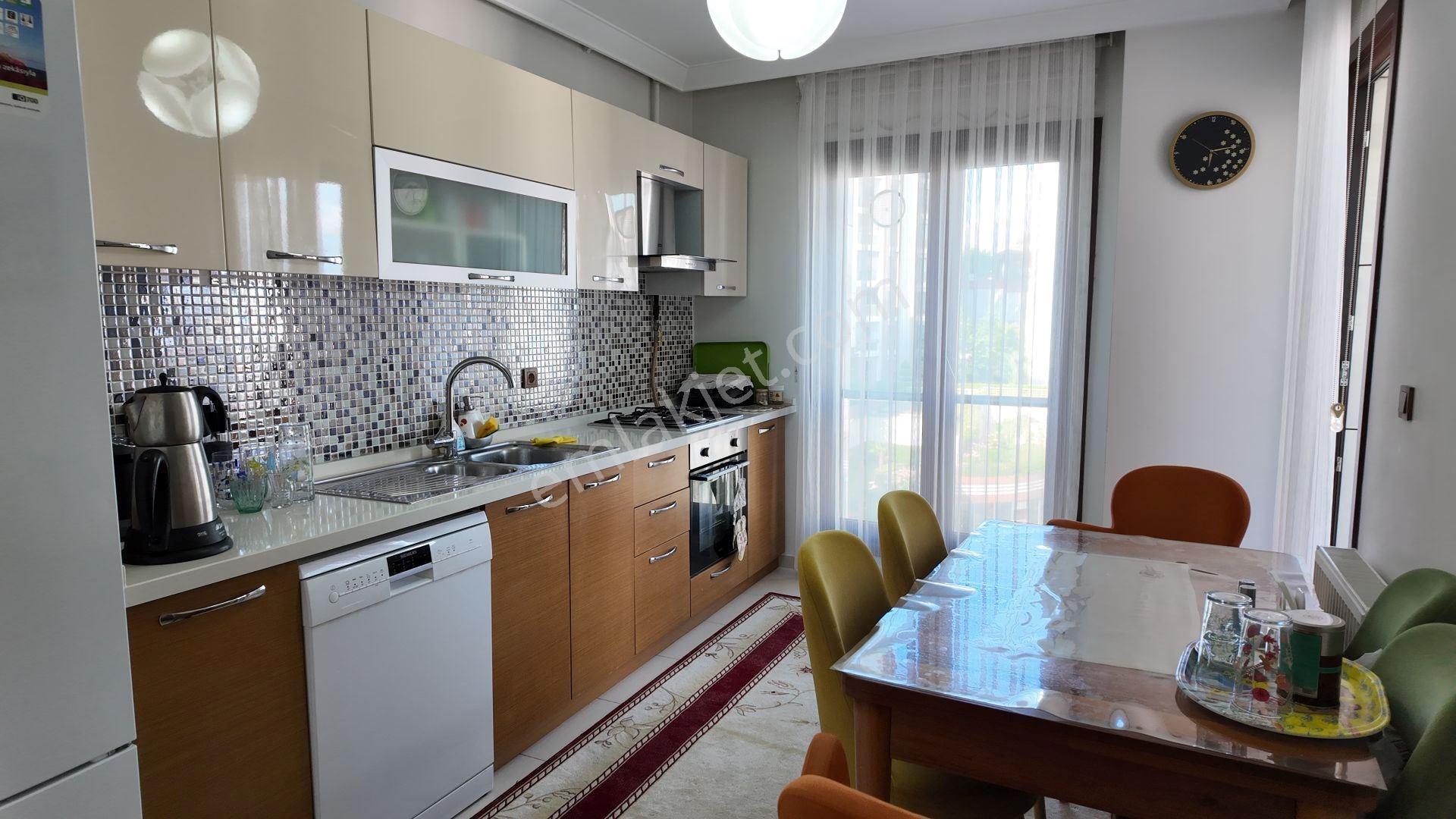 Kurtköy Siltaş Safir Park Evleri Kiralık 4+1 Daire - Görsel 8