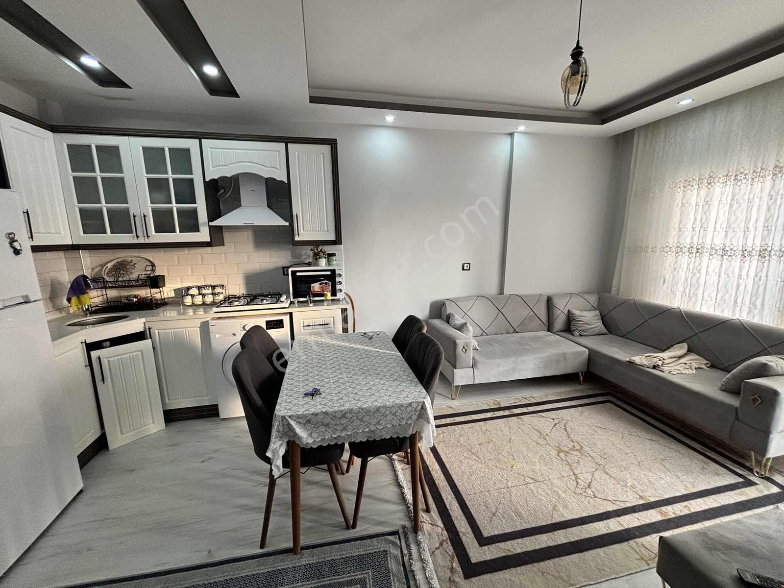 Bulvar Üzeri Az Katlı 1+1 Lüx İşçilik Balkonlu Eşyalı Kiralık - Görsel 12