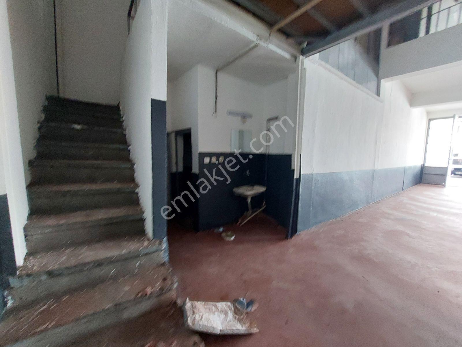 Yeni Sanayide Kiralık Asma Katlı Dükkan - Görsel 2