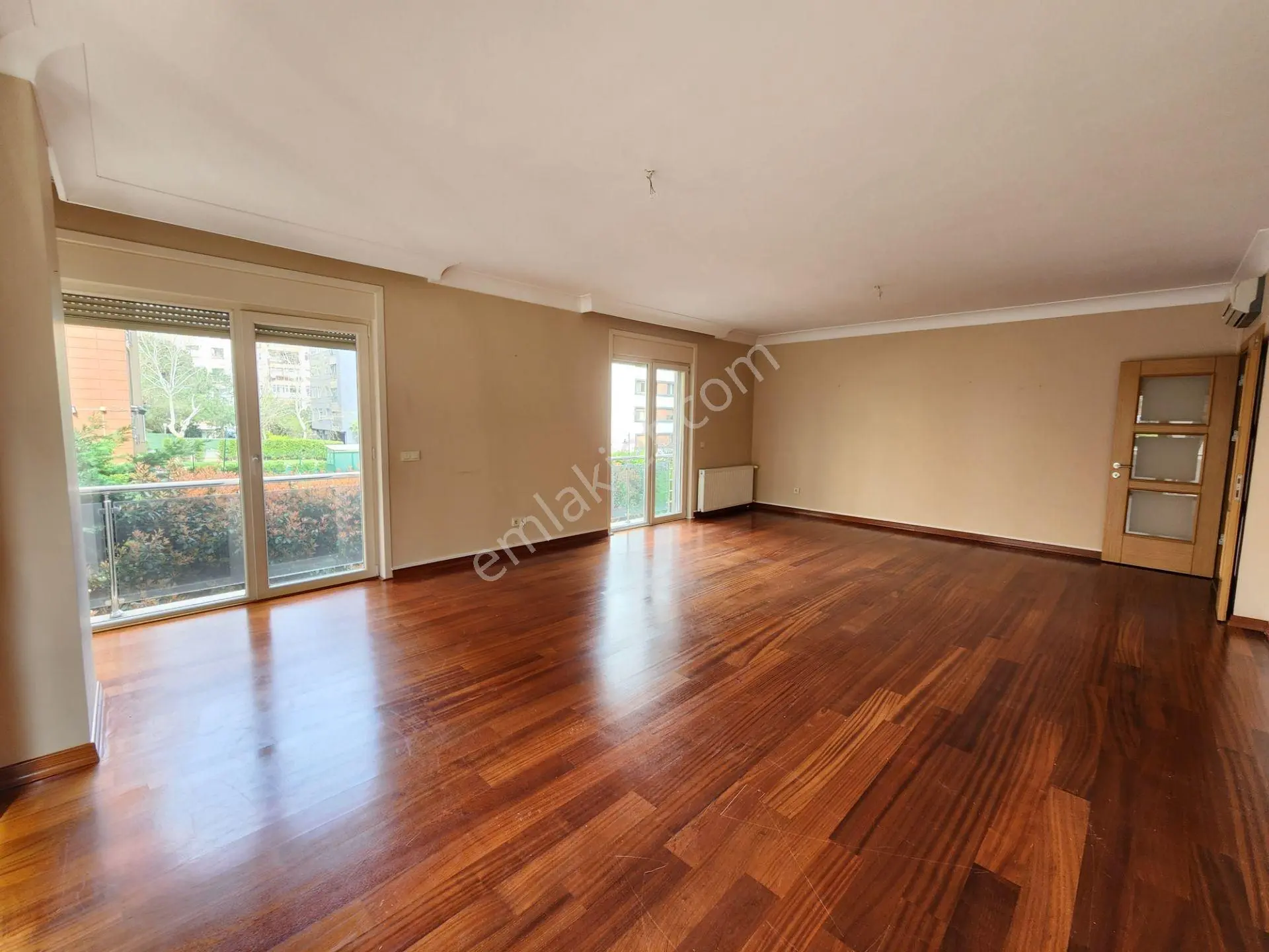 Göztepe Taşmektep Sakin Bölgede Peyzaj Manz. Kiralık 4+1 Daire - Görsel 3