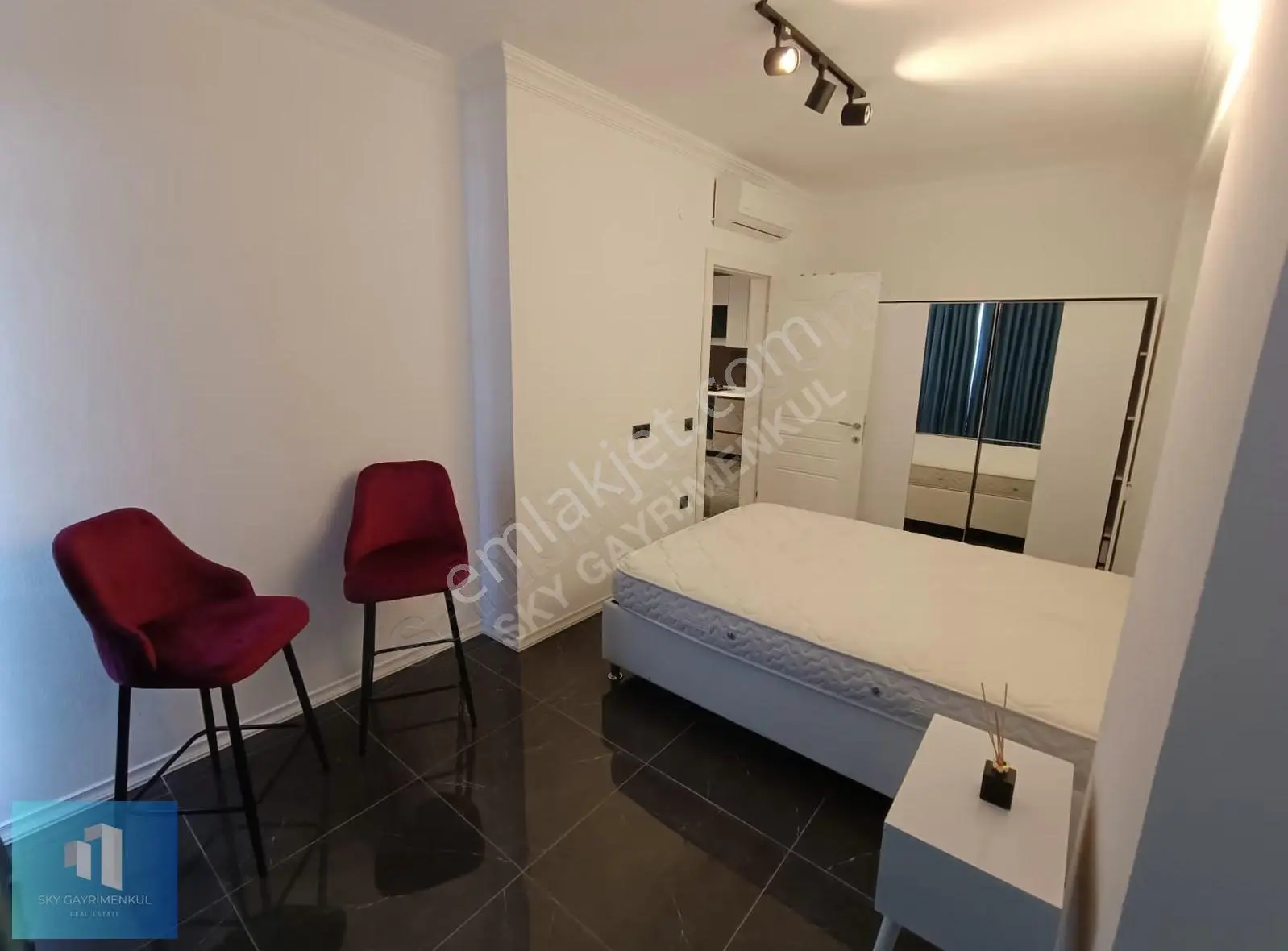Sky'dan Merkezi Konumda Yeni Ve Lüks Kiralık Eşyalı 1+1 Daire - Görsel 5