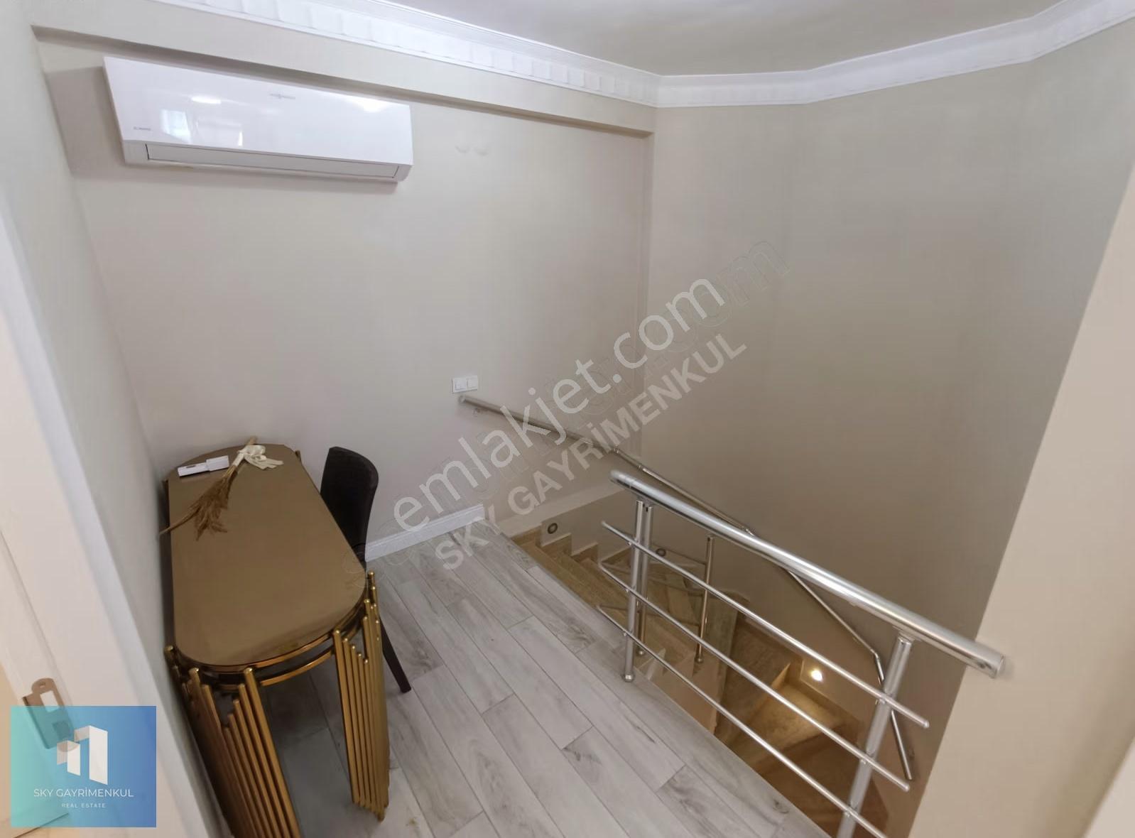 Sky'dan Havuzlu Ve Güvenlikli Sitede Kiralık Lüks 4+1 Daire - Görsel 22