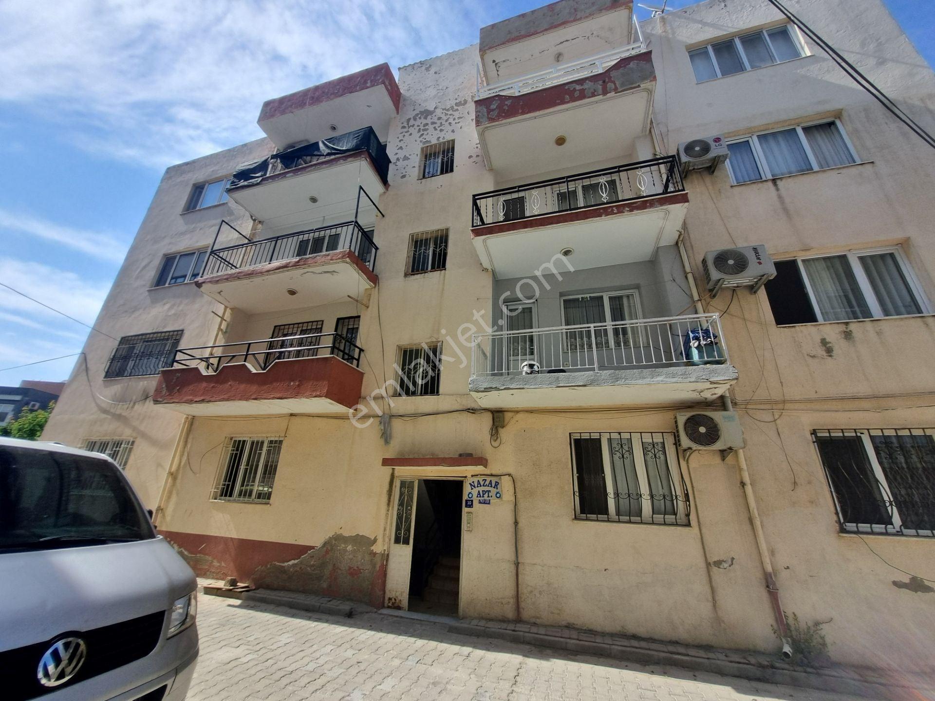 Kuşadası Davutlar Merkezde Kiralık Ayrı Mutfak 2+1 Daire - Görsel 2