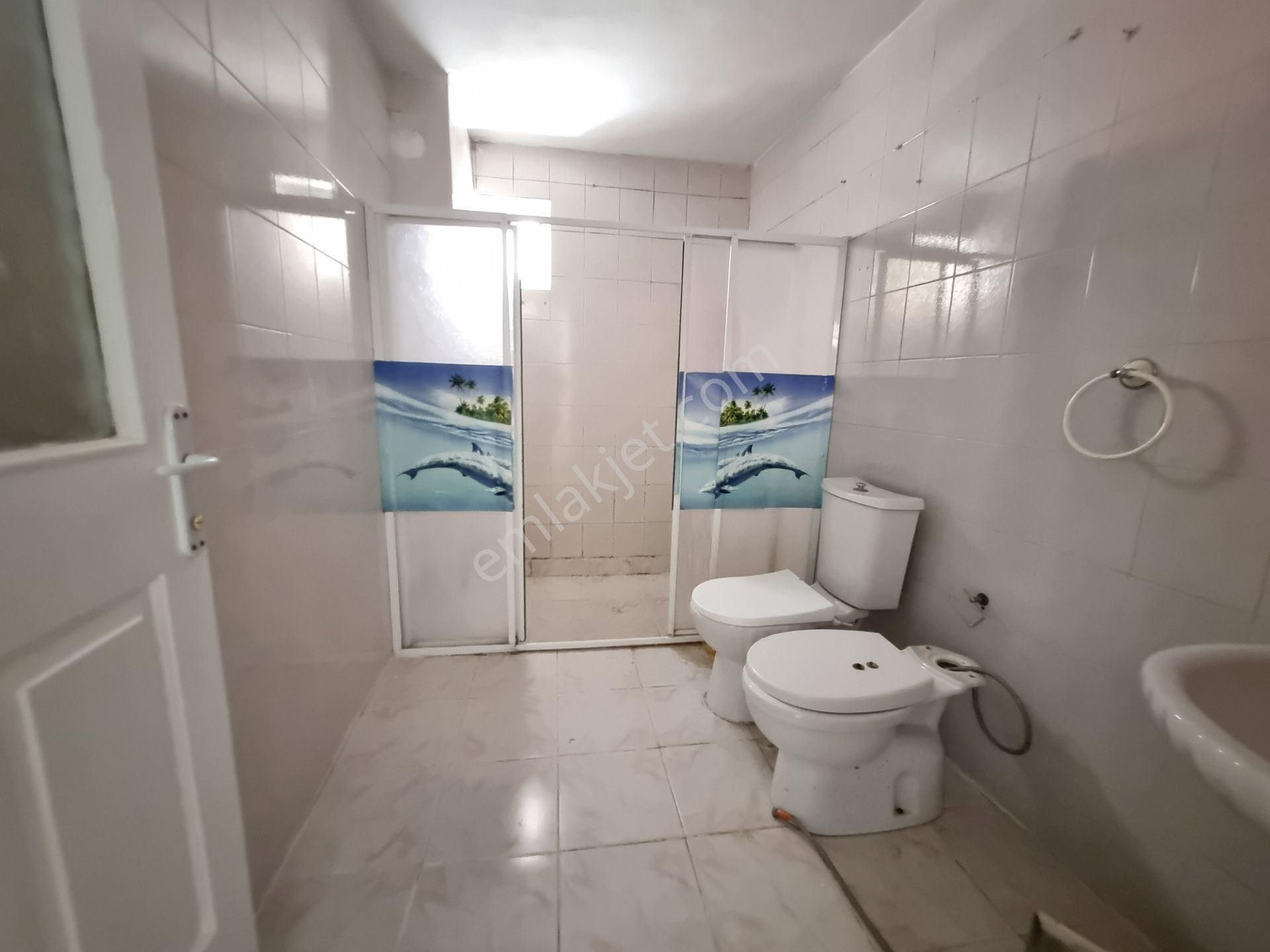 Kuşadası Davutlar Merkezde Kiralık Ayrı Mutfak 2+1 Daire - Görsel 14