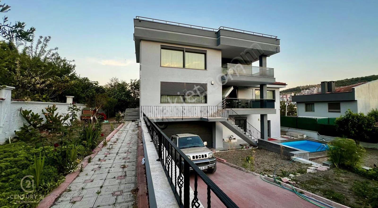 642 M2 Arsa İçinde Özel Havuzlu Teraslı 6+1 Satılık Lüks Villa - Görsel 4