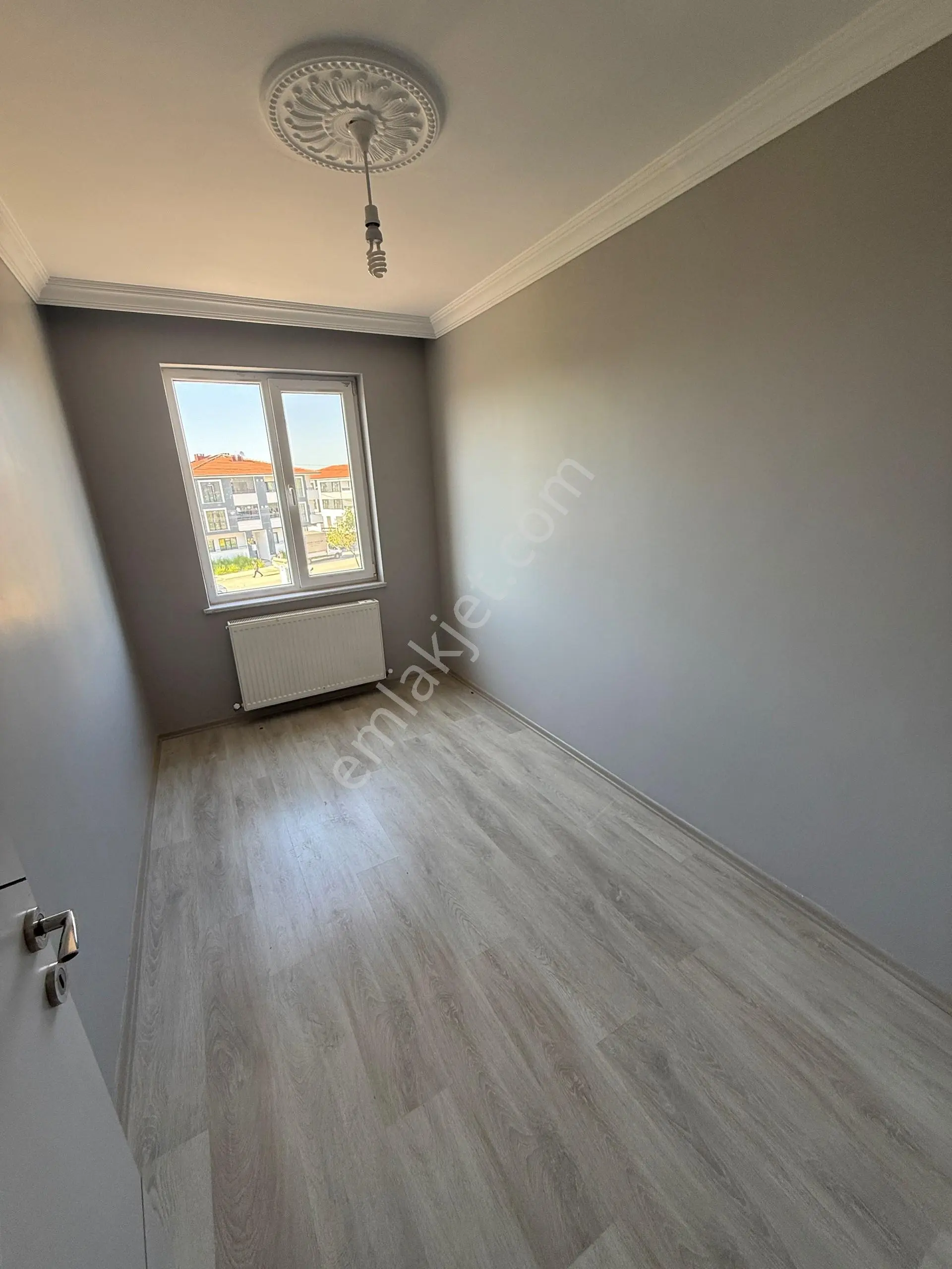 Gönen Gündoğdu Mahallesi Sıfır Kiralık 2+1 - Görsel 3