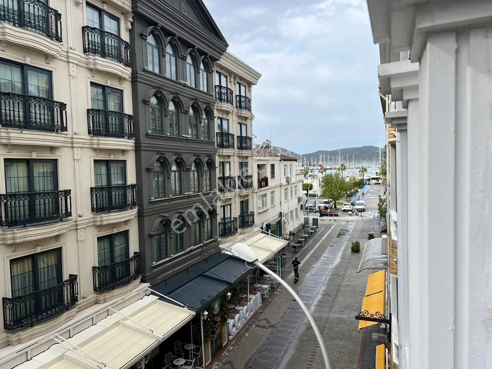 Stop’tan Fethiye Cumhuriyet’te Full Eşyalı 2+1 Kiralık Daire - Görsel 3