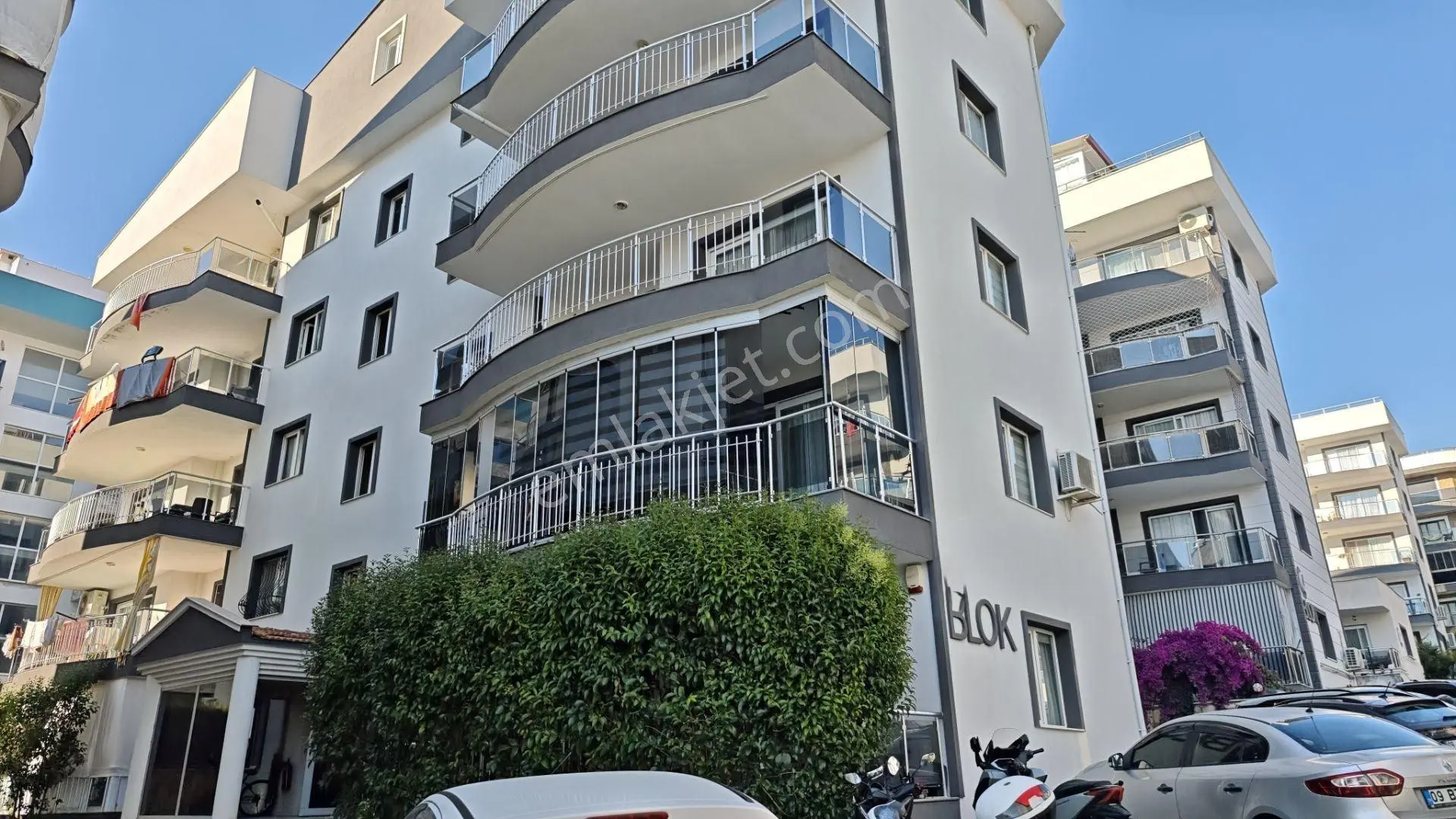 Kuşadası Satılık 4+2 Çatı Dublex Daire