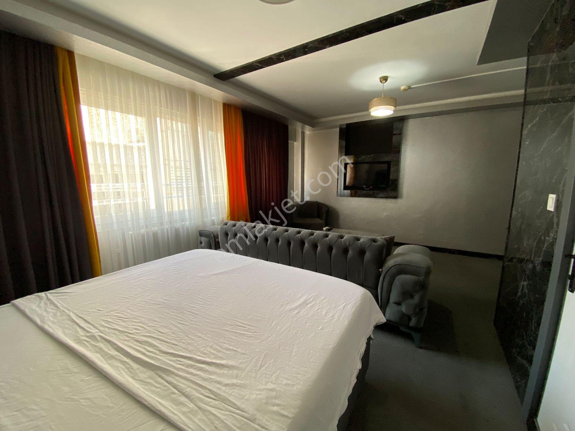 Karşıyaka Çarşı İşbankası Sokagı Günlük Kiralık Lüks Daire - Görsel 9