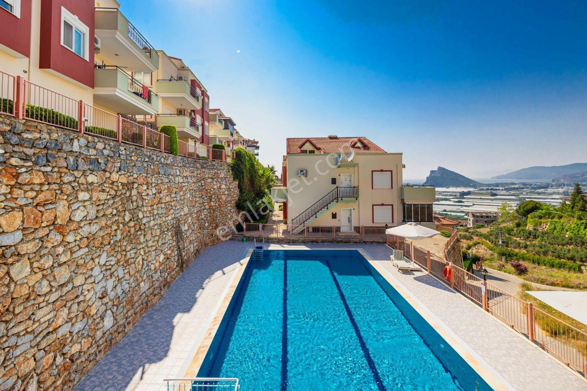 Alanya Gazipaşa'da Deniz Manzaralı Özel Bahçeli Full Eşyalı 2+1 Daire - Görsel 16