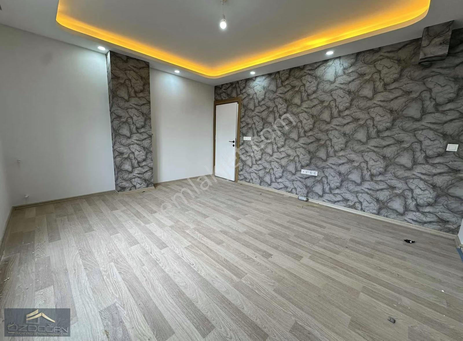 Özdoğan Emlaktan Ayanoğlu Sınırında 2+1 110m2 Katta Sıfır Daire - Görsel 3