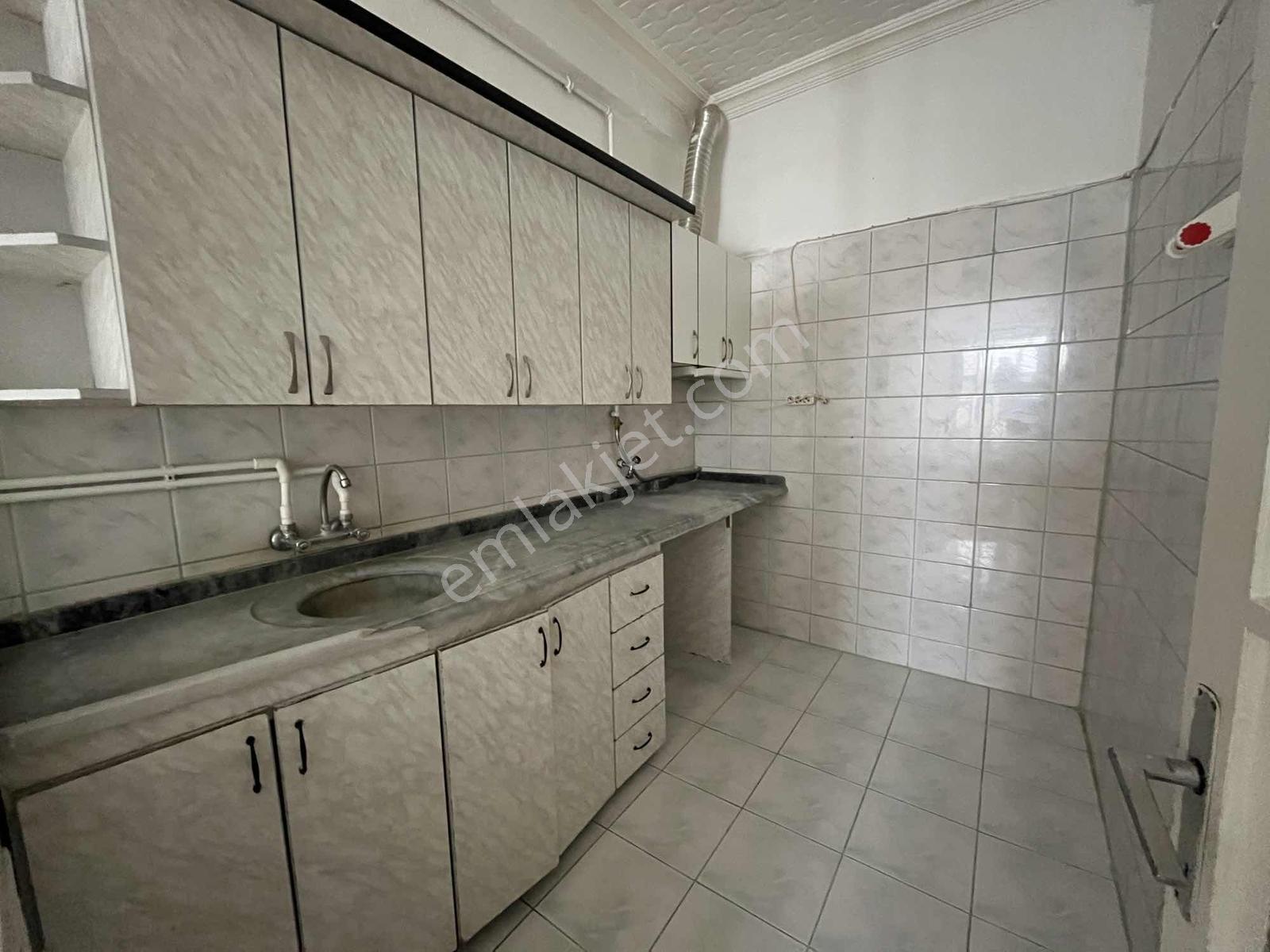 Asen Gayrimenkulden Bahçelievler'de Müstakil Kiralık 2+1 - Görsel 5