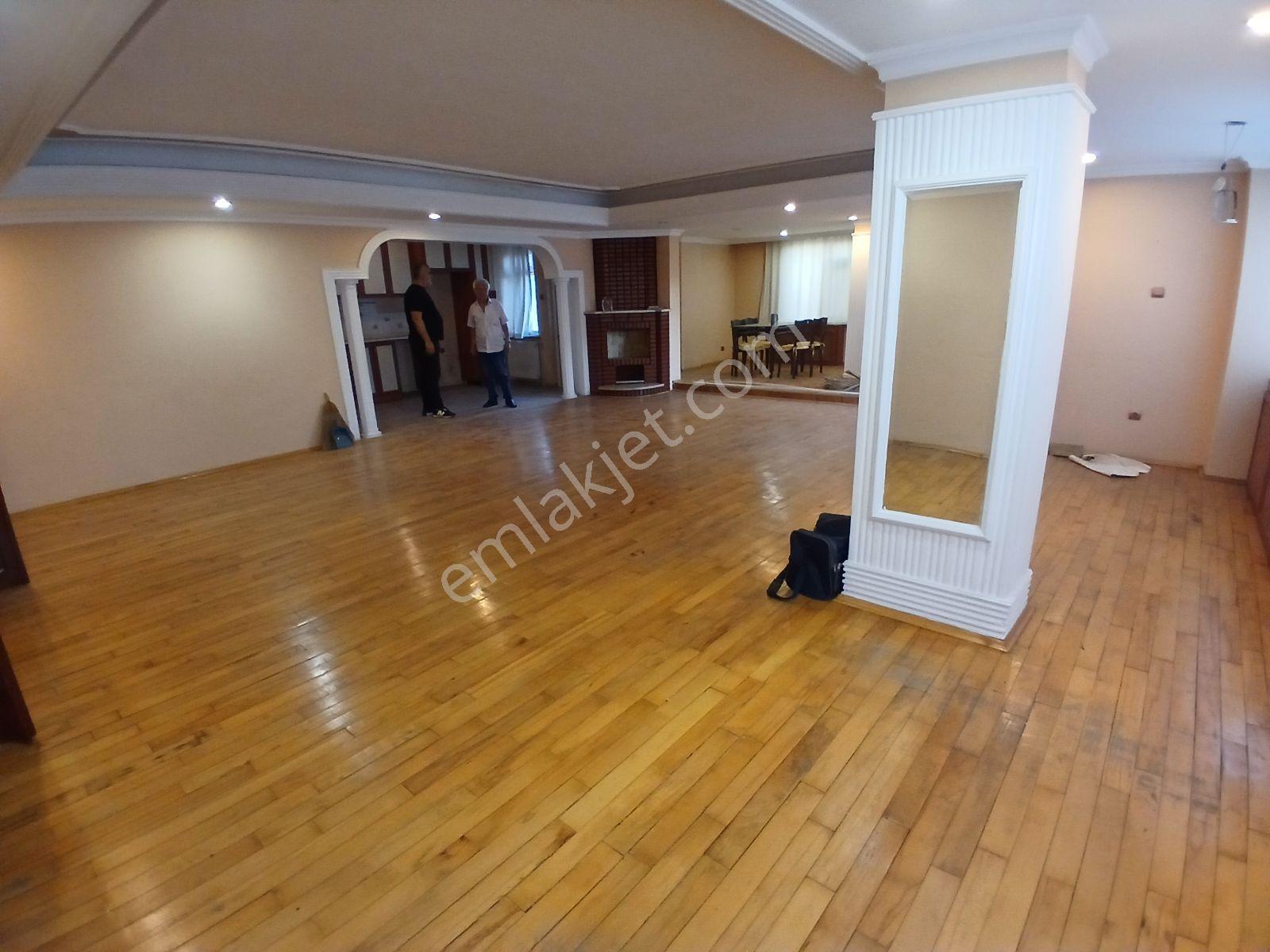 140m2 Çift Ailenin Yaşaya Bileceği 1alan - Görsel 23
