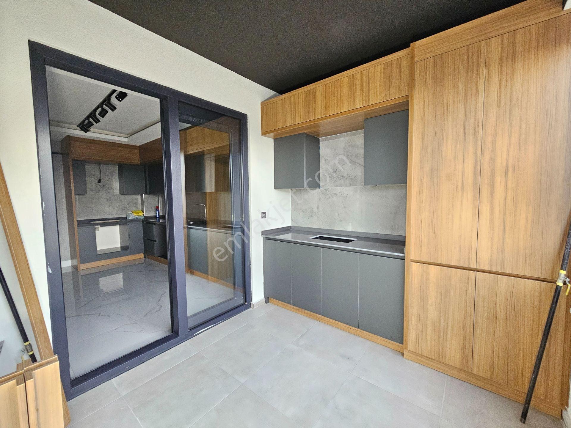 Kızartma Balkonlu Yemek Odalı Site İçi 3+1 Ultra Lüks Daireler - Görsel 19