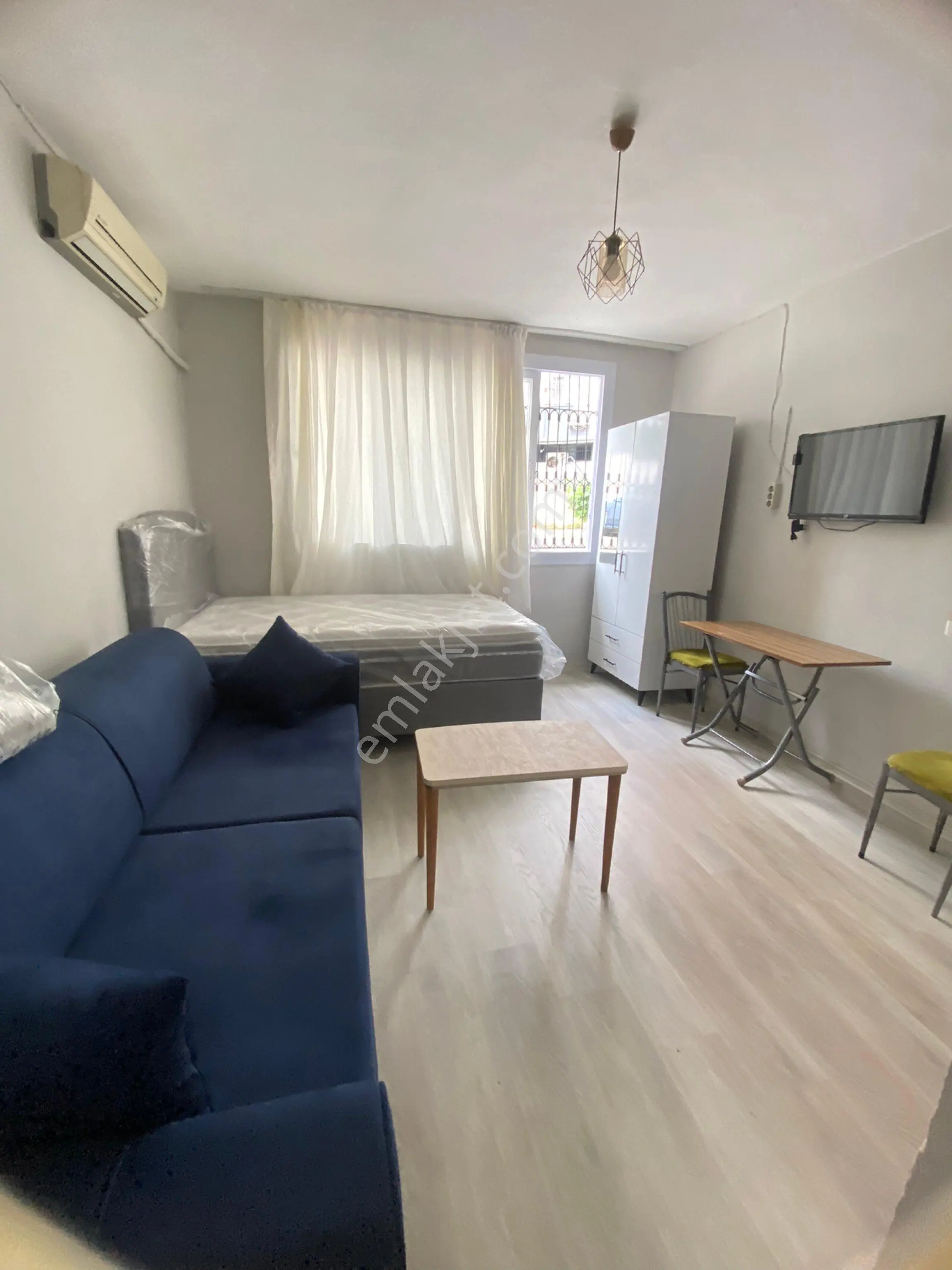 Hastahaneler Üst Geçit Yanı Sıfır Eşyalı Ada Mutfak Eşyalı Daire
