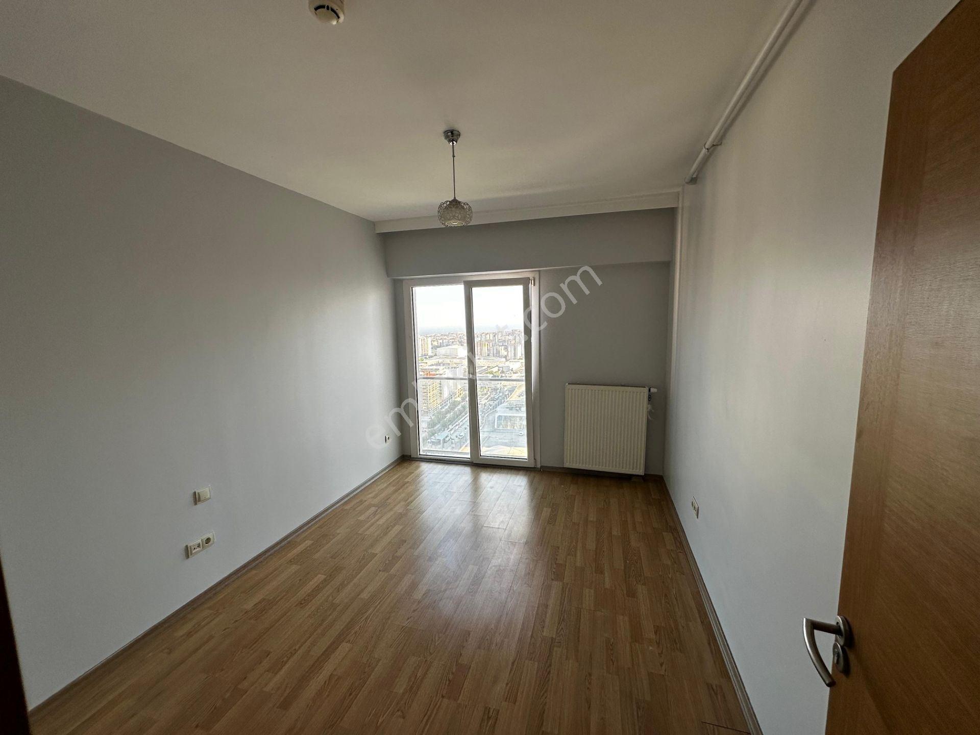 Kristalşehirde Metrobüse 5 Dakika Yürüme 1+1 75 M2 Kiralık Daire - Görsel 24