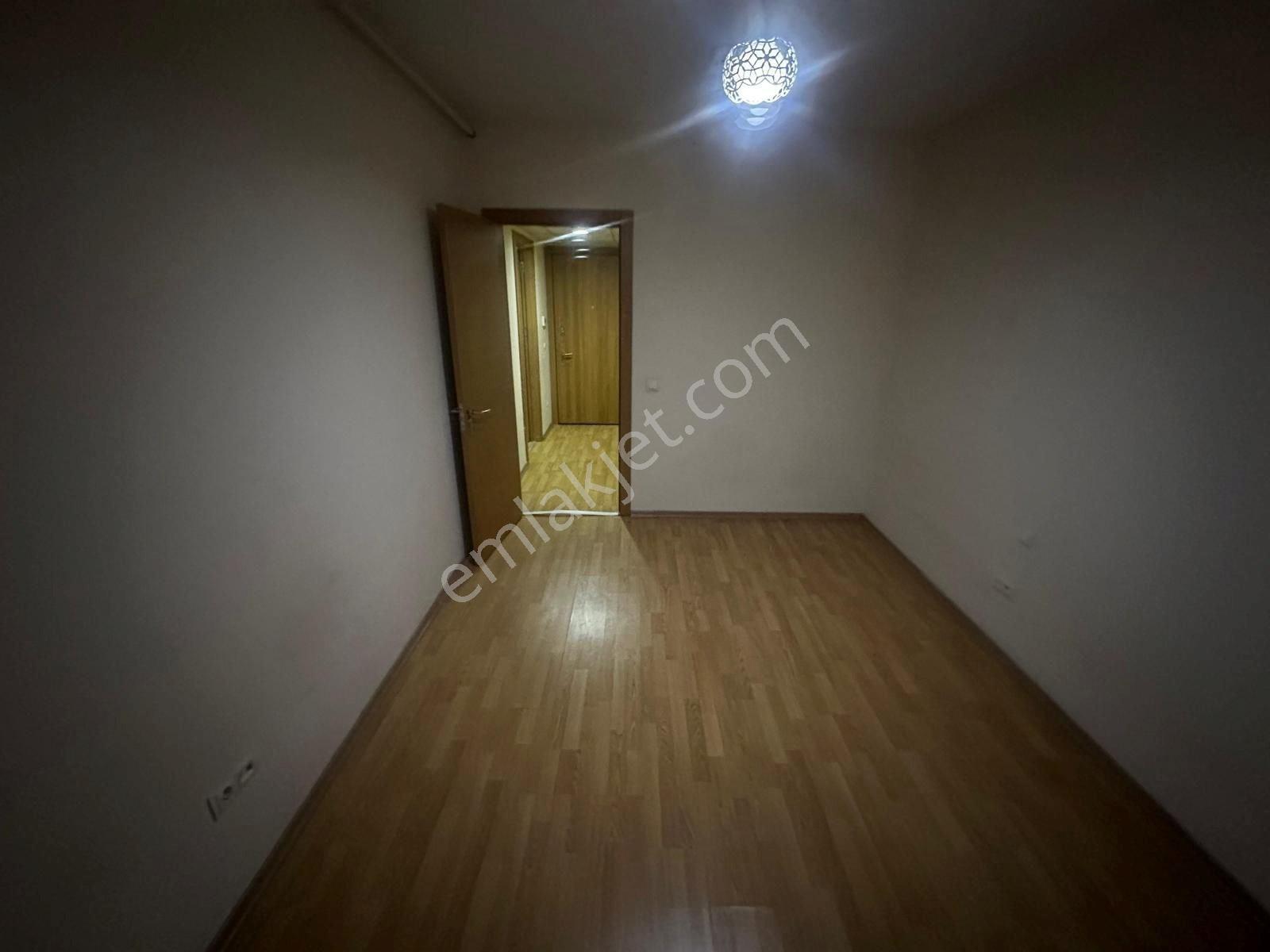 Kristalşehirde Metrobüse 5 Dk. 1+1 75 M2 Kiralık Daire - Görsel 34