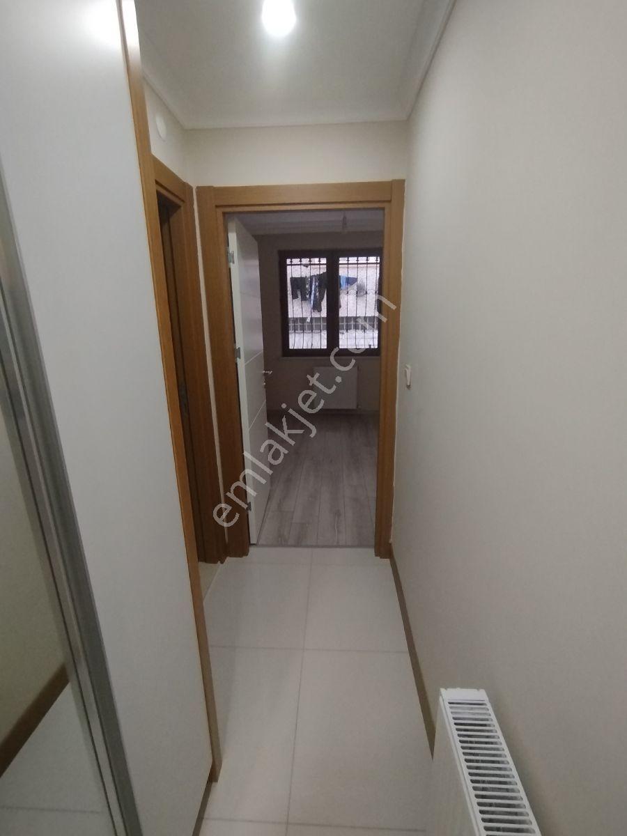 Bahçelievler Kocasinan Merkez Mah Yeni Binada Yüksek Giriş 1+1 - Görsel 25