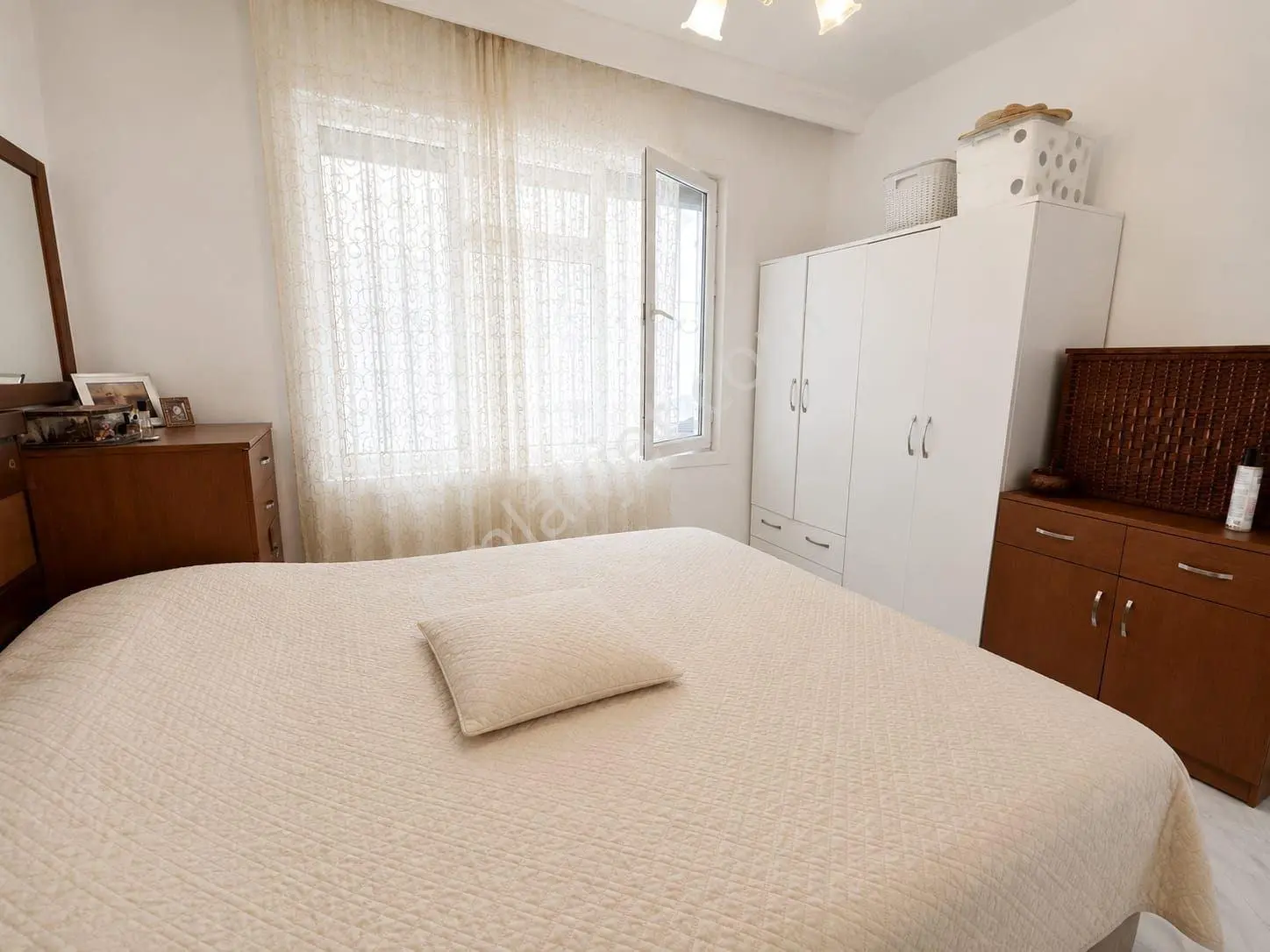 Kuşadası Denize Sıfır Sitede Denize 100m Mesafede Satılık Yazlık - Görsel 4