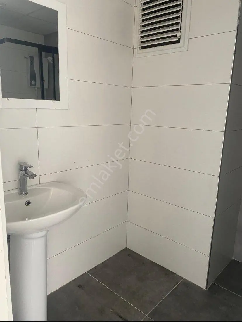 Barajyolu Cadde Üstü Lcw Yanı Boş Kiralık - Görsel 5