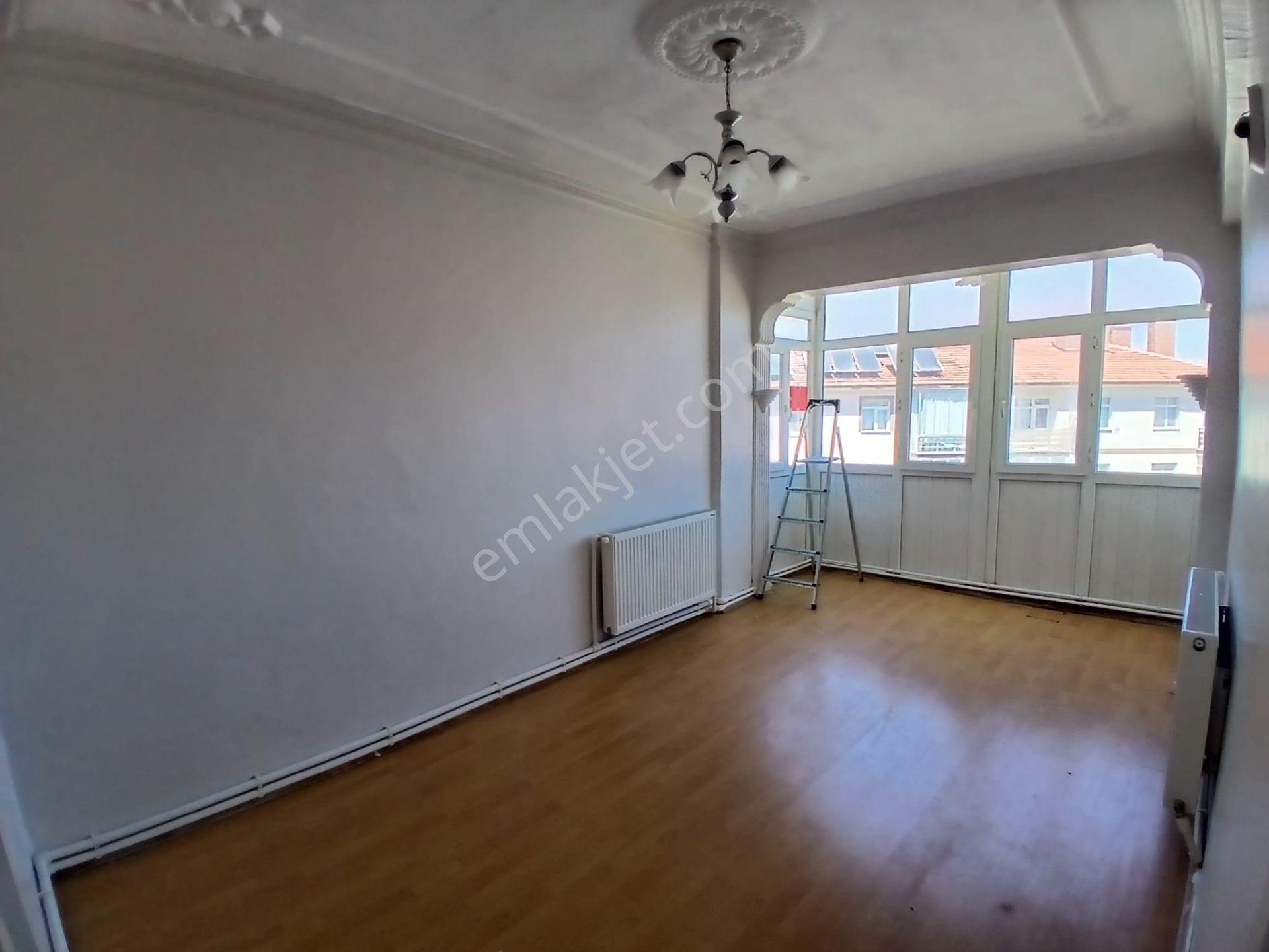 Akçay Emlak'tan Yarenler Mahallesinde Doğalgazlı Kiralık 2+1 Daire - Görsel 25