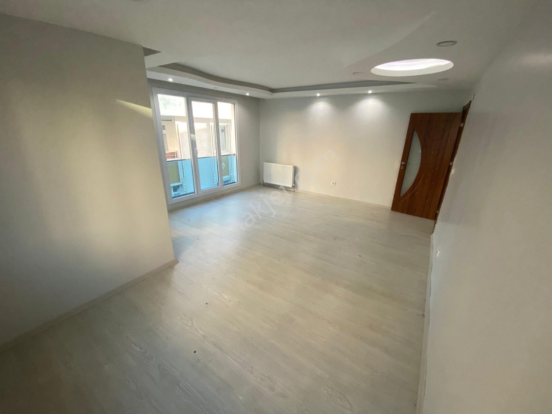 Beylikdüzü Kavaklıda 2+1 90 M2 Kiralık Daire İhlas 2.kısım Arkasında Yeni Binada - Görsel 34