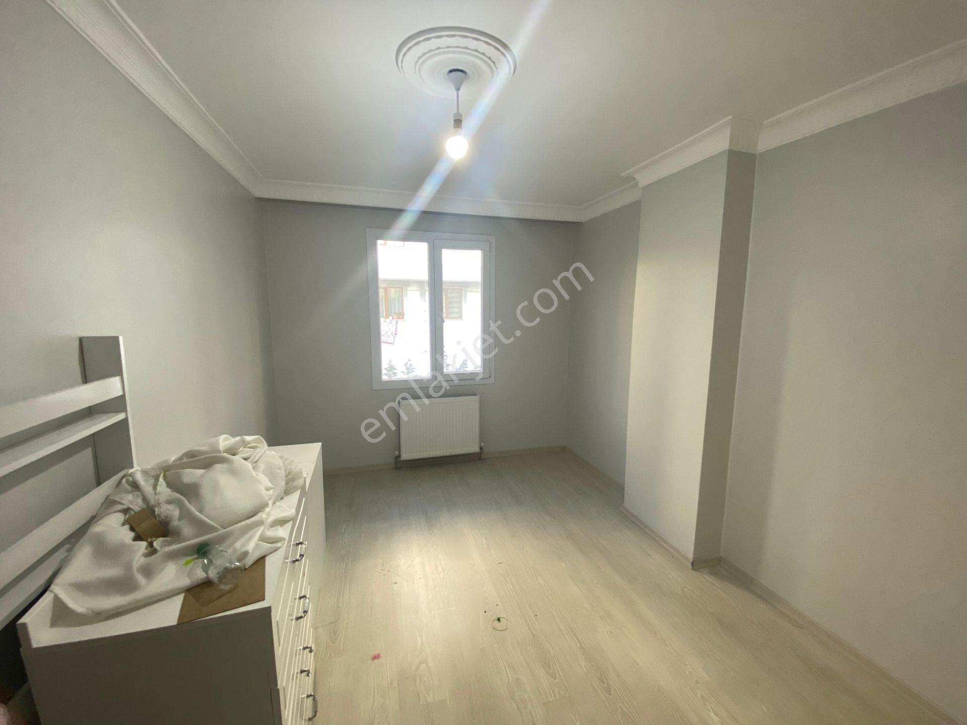 Beylikdüzü Kavaklıda 2+1 90 M2 Kiralık Daire İhlas 2.kısım Arkasında Yeni Binada - Görsel 17