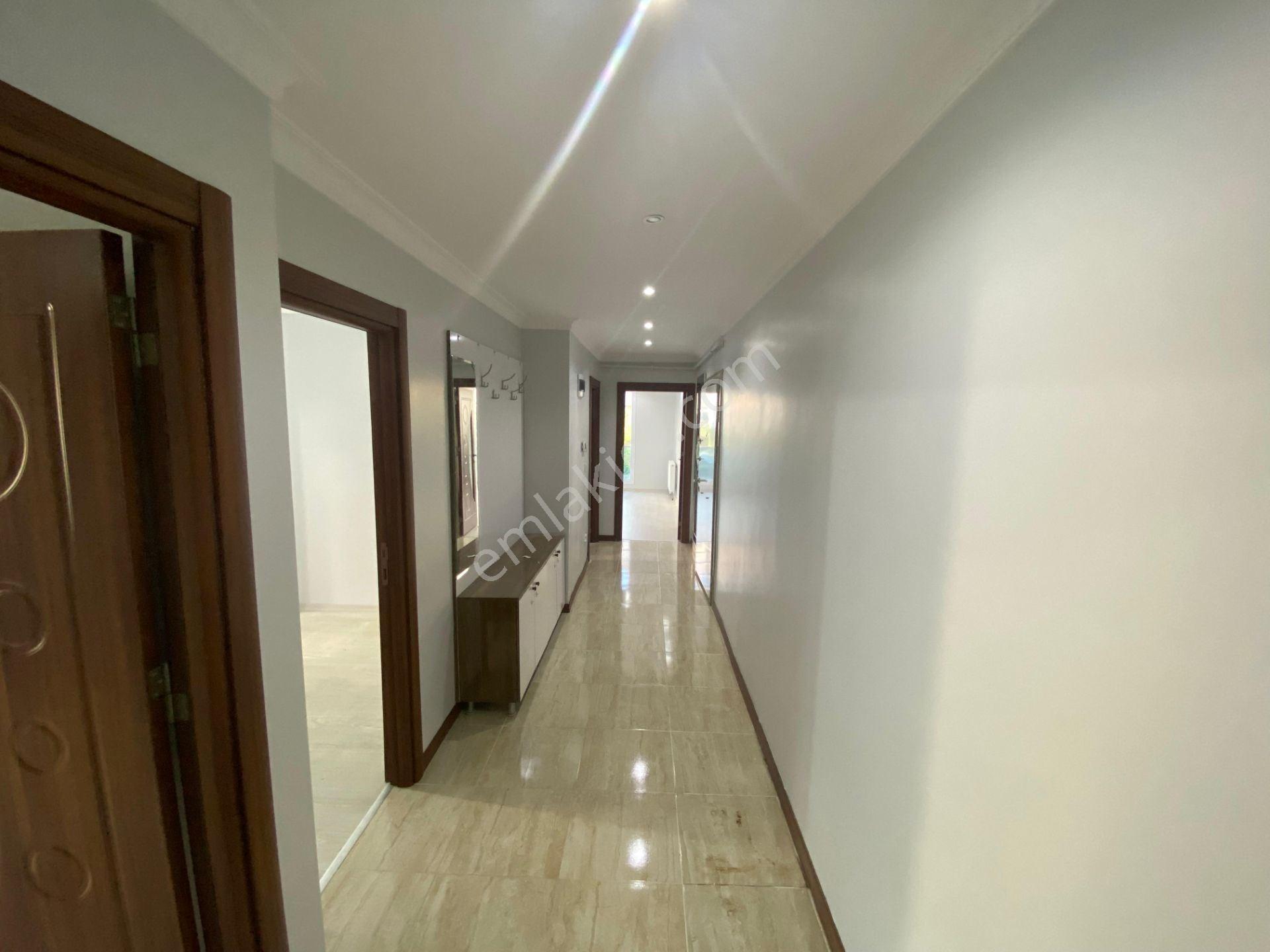 Beylikdüzü Kavaklıda 2+1 90 M2 Kiralık Daire İhlas 2.kısım Arkasında Yeni Binada - Görsel 11