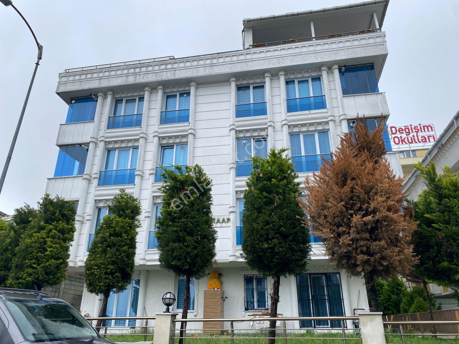 Beylikdüzü Kavaklıda 2+1 90 M2 Kiralık Daire İhlas 2.kısım Arkasında Yeni Binada - Görsel 2