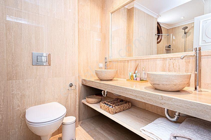 Alanya Bektaş’ta Panoramik Deniz Manzaralı Müstakil Havuzlu Muhteşem 6+2 Villa - Görsel 22