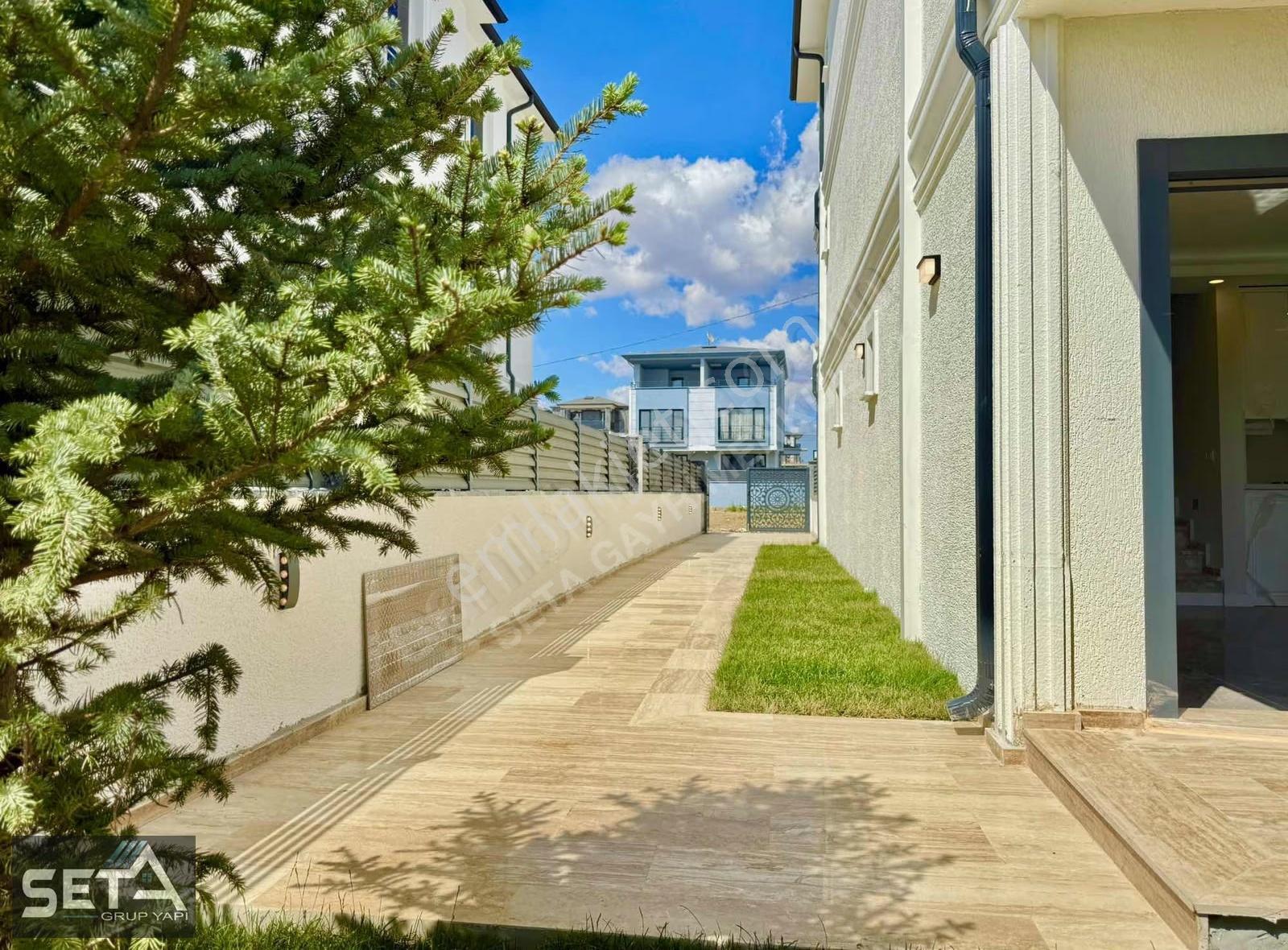 ▃▅▇seta Grup▇▅▃özenle Yapılmış Çiçek Gibi Villa Otoparklı 4+1 - Görsel 15