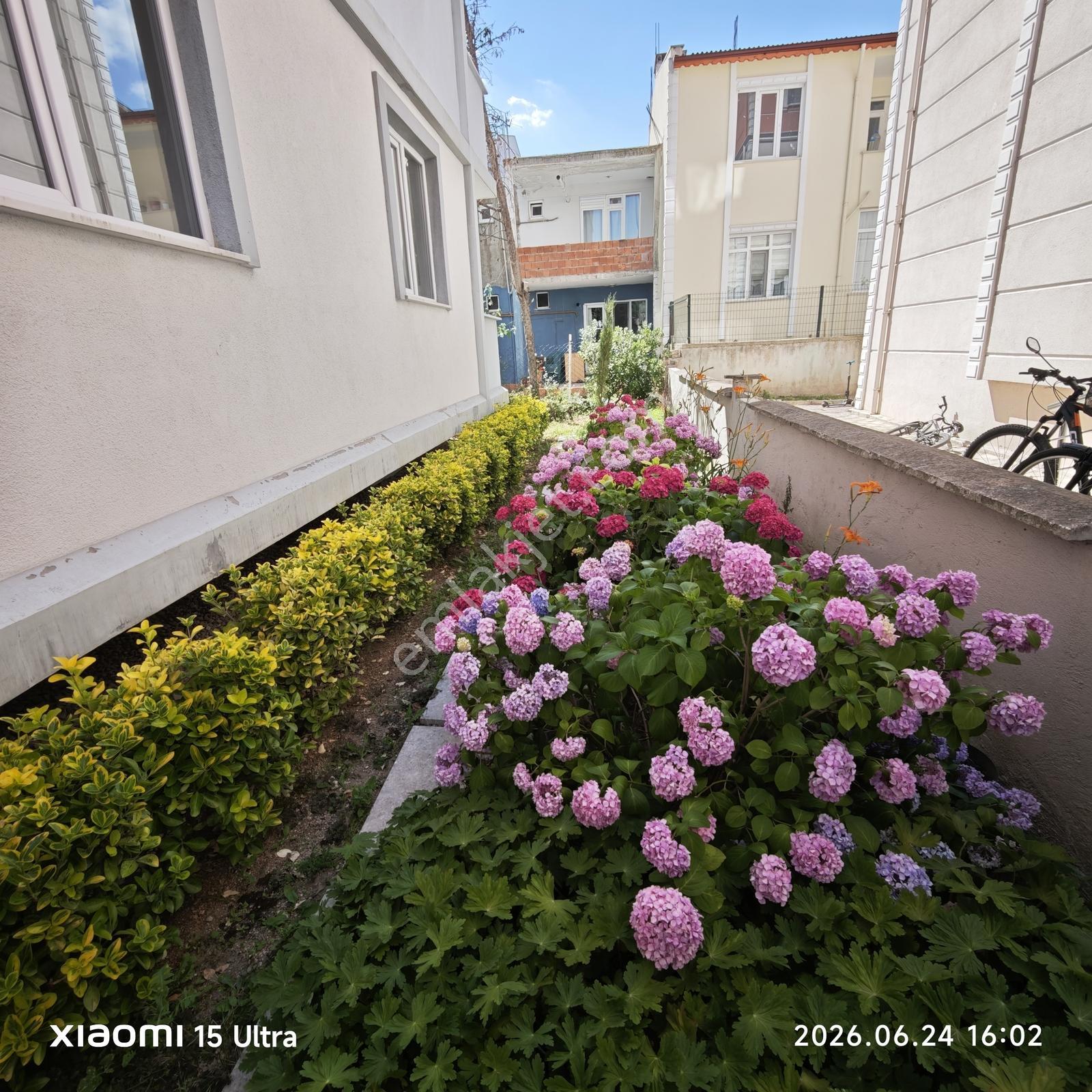 İstasyon Mahallesi 1111 Sokak Ata Apartmanı Ara Kat 2+1 Daire