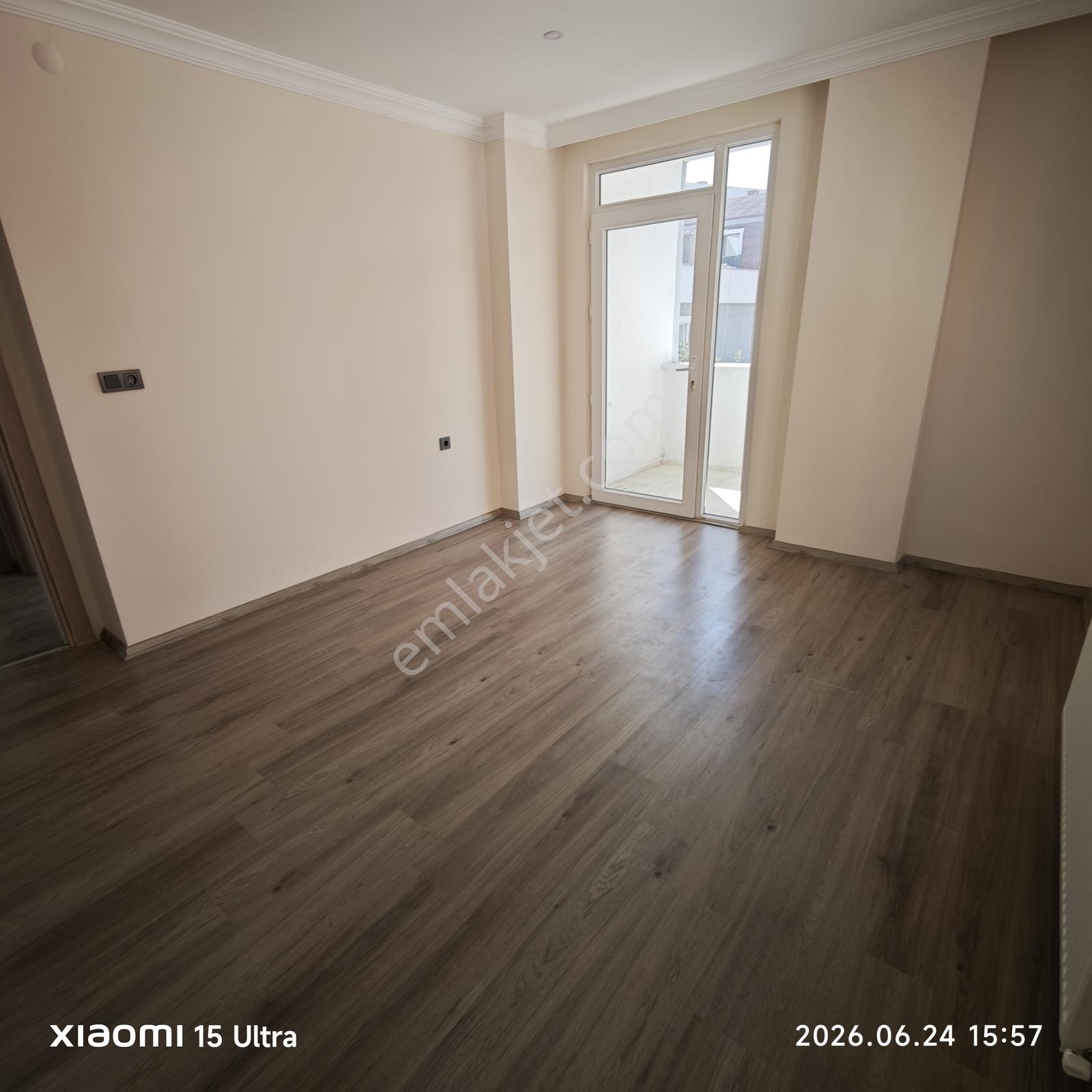 İstasyon Mahallesi 1111 Sokak Ata Apartmanı Ara Kat 2+1 Daire - Görsel 6