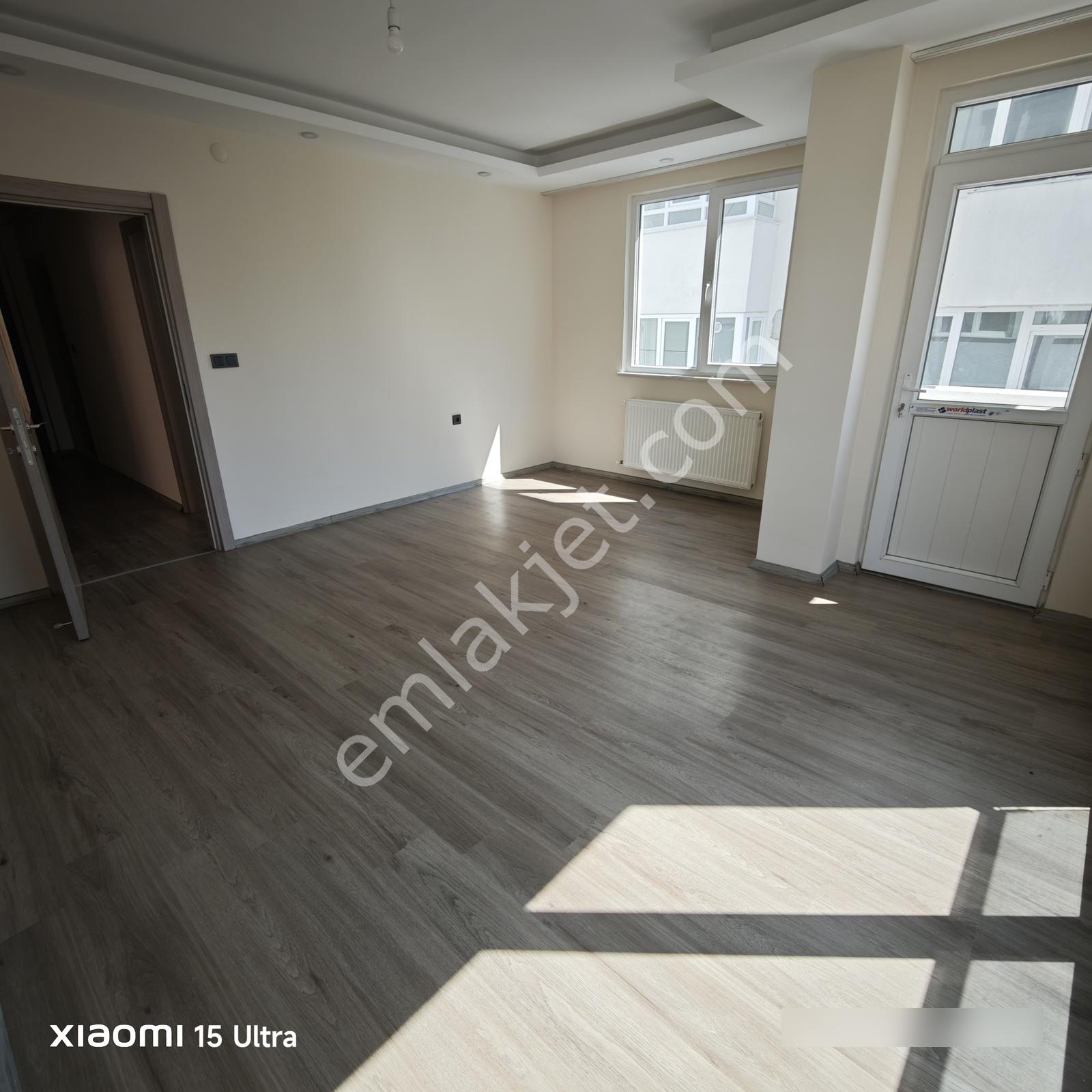 İstasyon Mahallesi 1111 Sokak Ata Apartmanı Ara Kat 2+1 Daire - Görsel 8