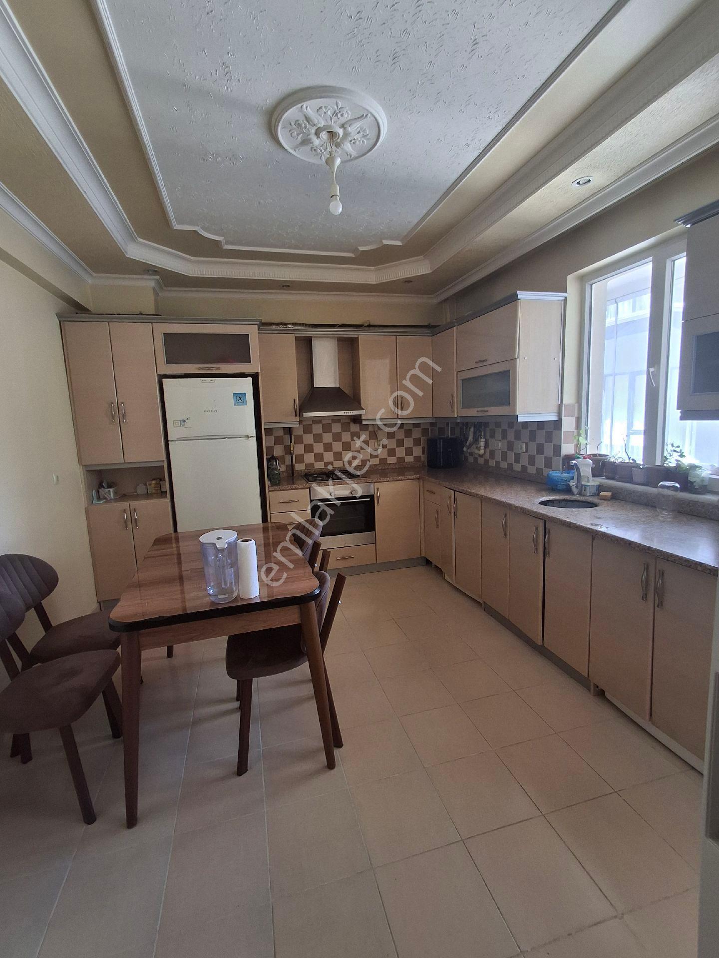 Aksaray Taşpazar Mahallesi Kafeler Caddesine Komşu 3+1 Satılık Daire - Görsel 13