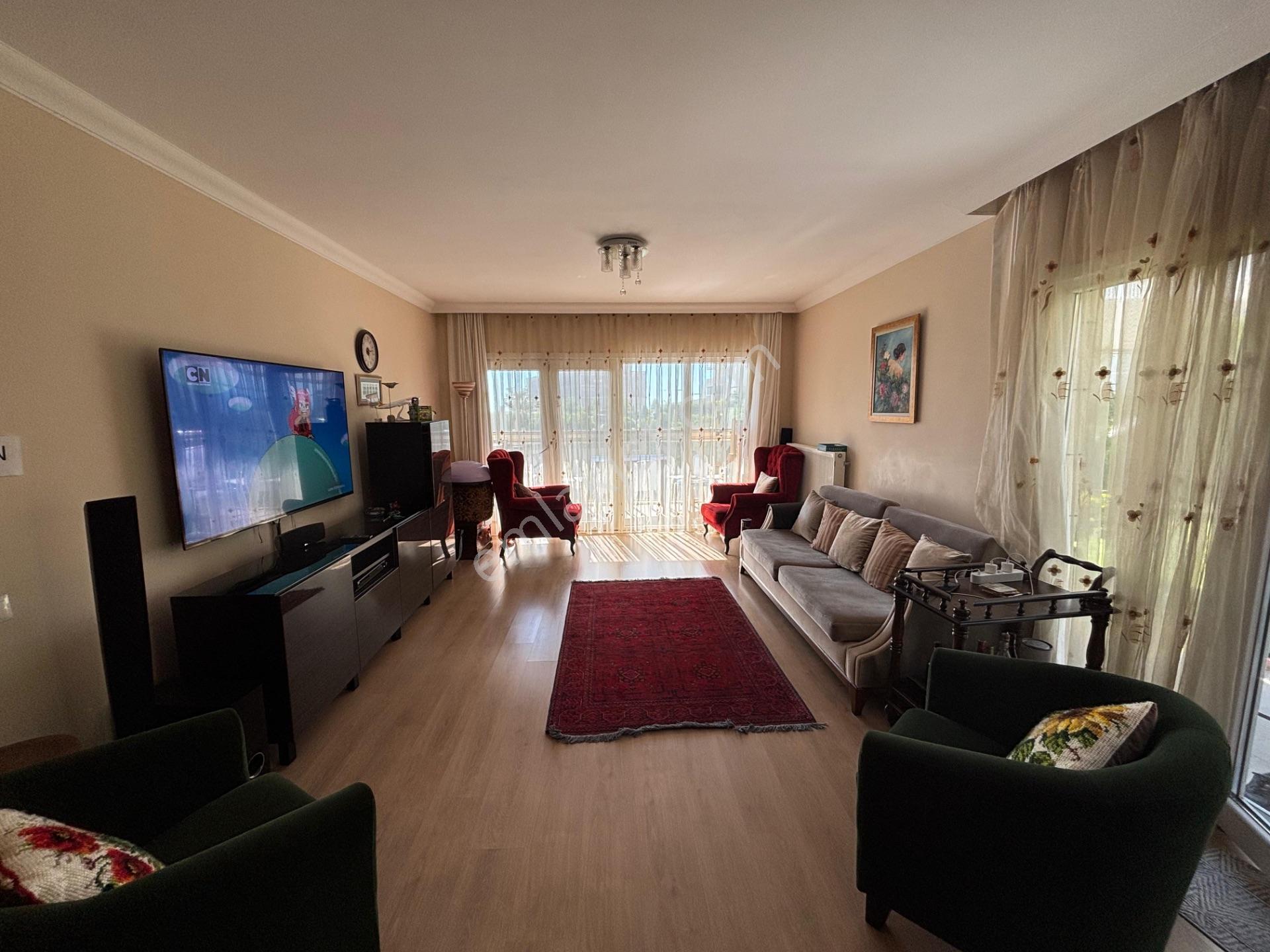 Oyak Buca 2.etap'ta 3 Cepheli Bahçe Kullanımlı Satılık 3+1 Daire - Görsel 15