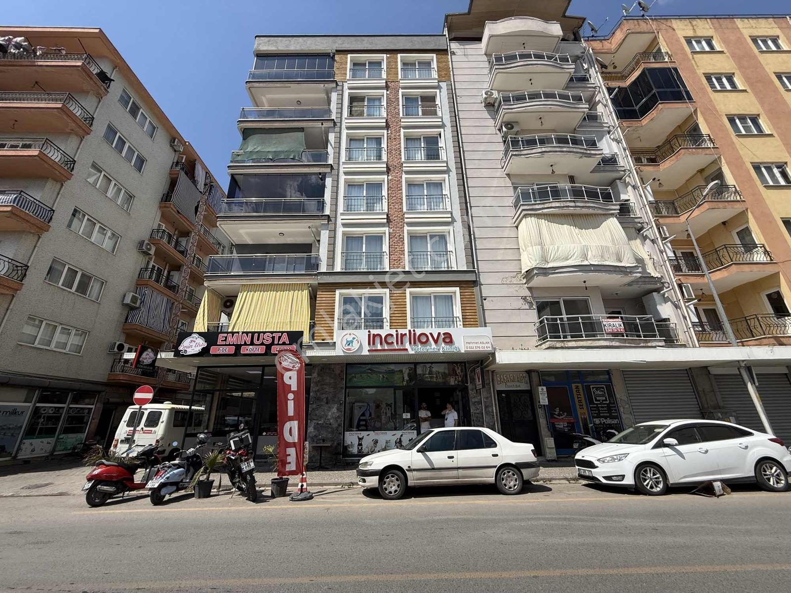 Remax Pin'den İncirliova Türkan Saylan Cd Üzerinde Depolu İşyeri