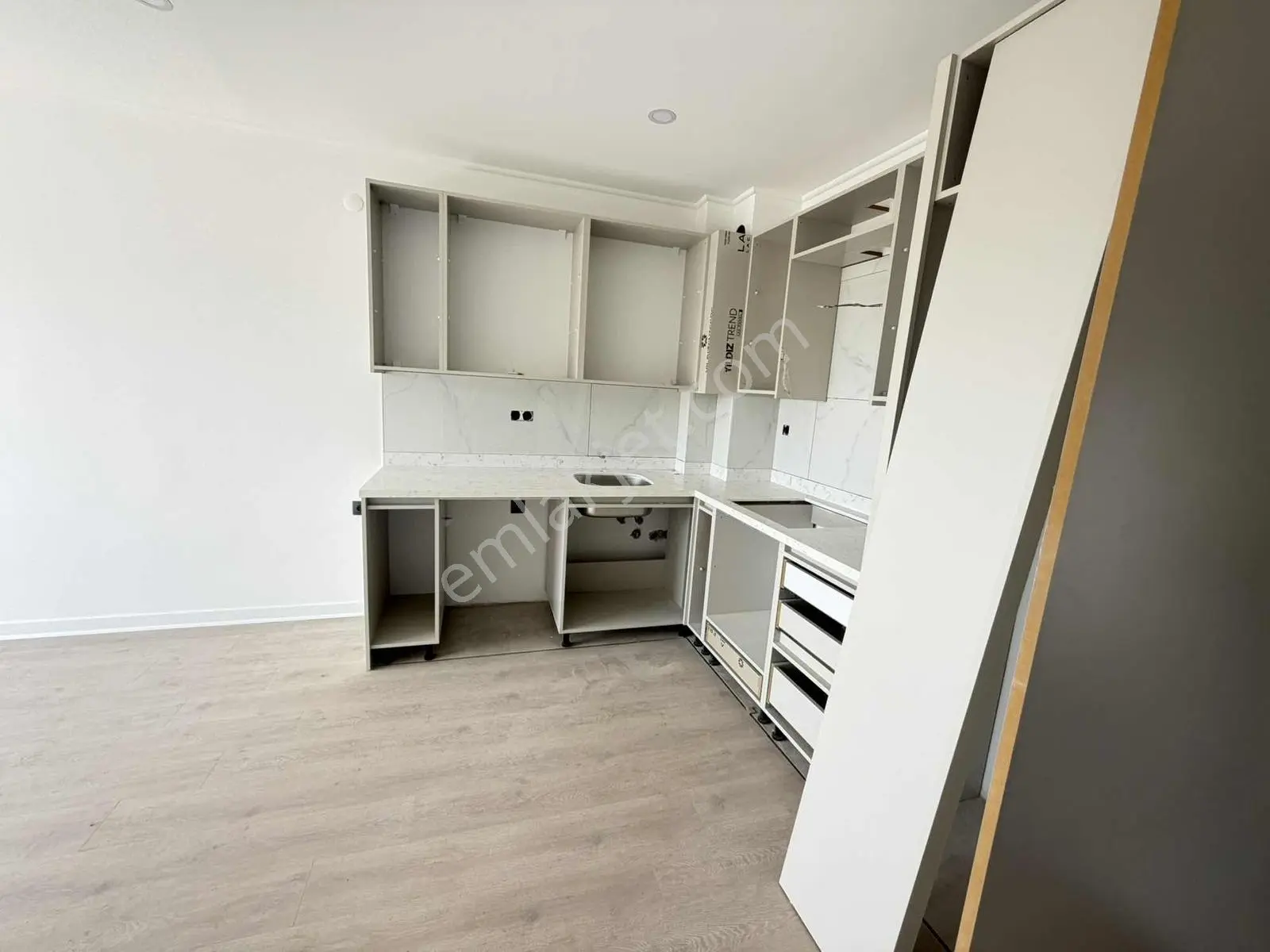 Tapu Hazır, Airbnb Ruhsatlı Satılık 1+1 Daire - Görsel 8