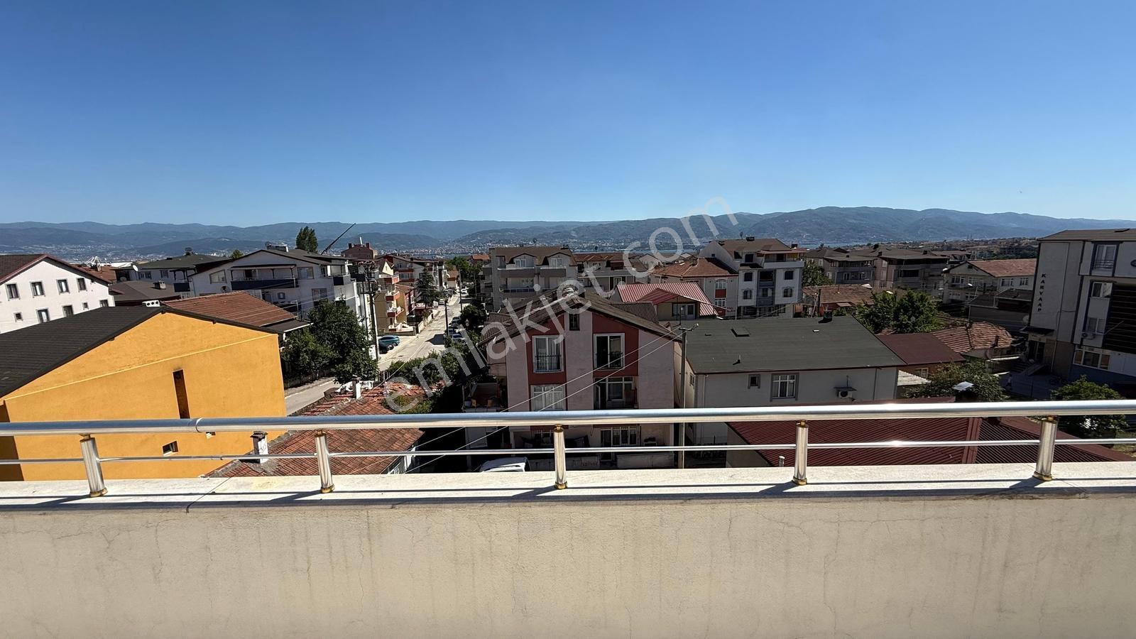 Tarcanlardan Derince Sırrıpaşa Mahallesinde 4+1 Satılık Daire - Görsel 9