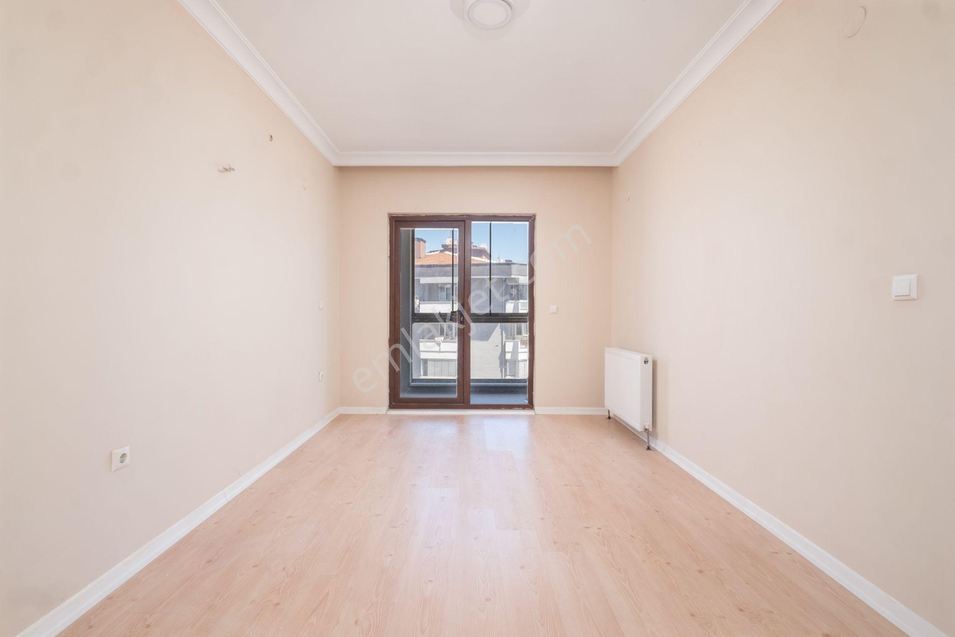 Remax Area’dan Gazi Caddesinde, Fırsat Fiyata, Yenilenmiş, Lüks Daire - Görsel 12
