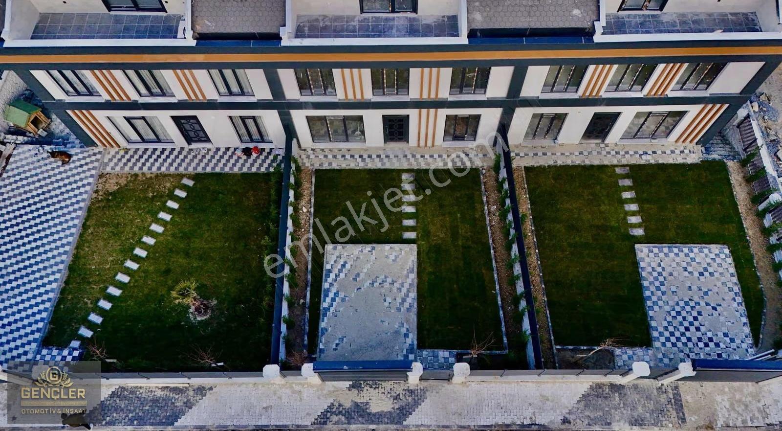 Arnavutköy Kiralık 6+2 Villa 260m2 Kapalı 130m2 Açık Alan - Görsel 32