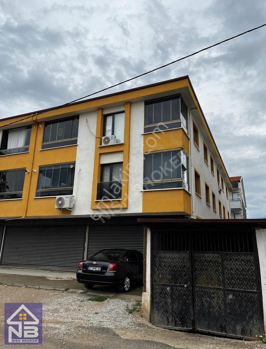 Akhisarda Kaçırılmayacak Eşyalı Satılık Daire