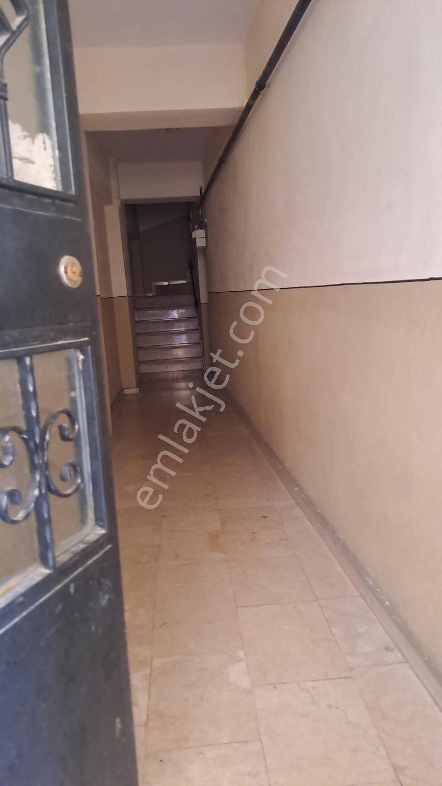 Remax Advantage Arzu Aksaray Reyhan'da Anayola Yakın 2+1 Daire - Görsel 11