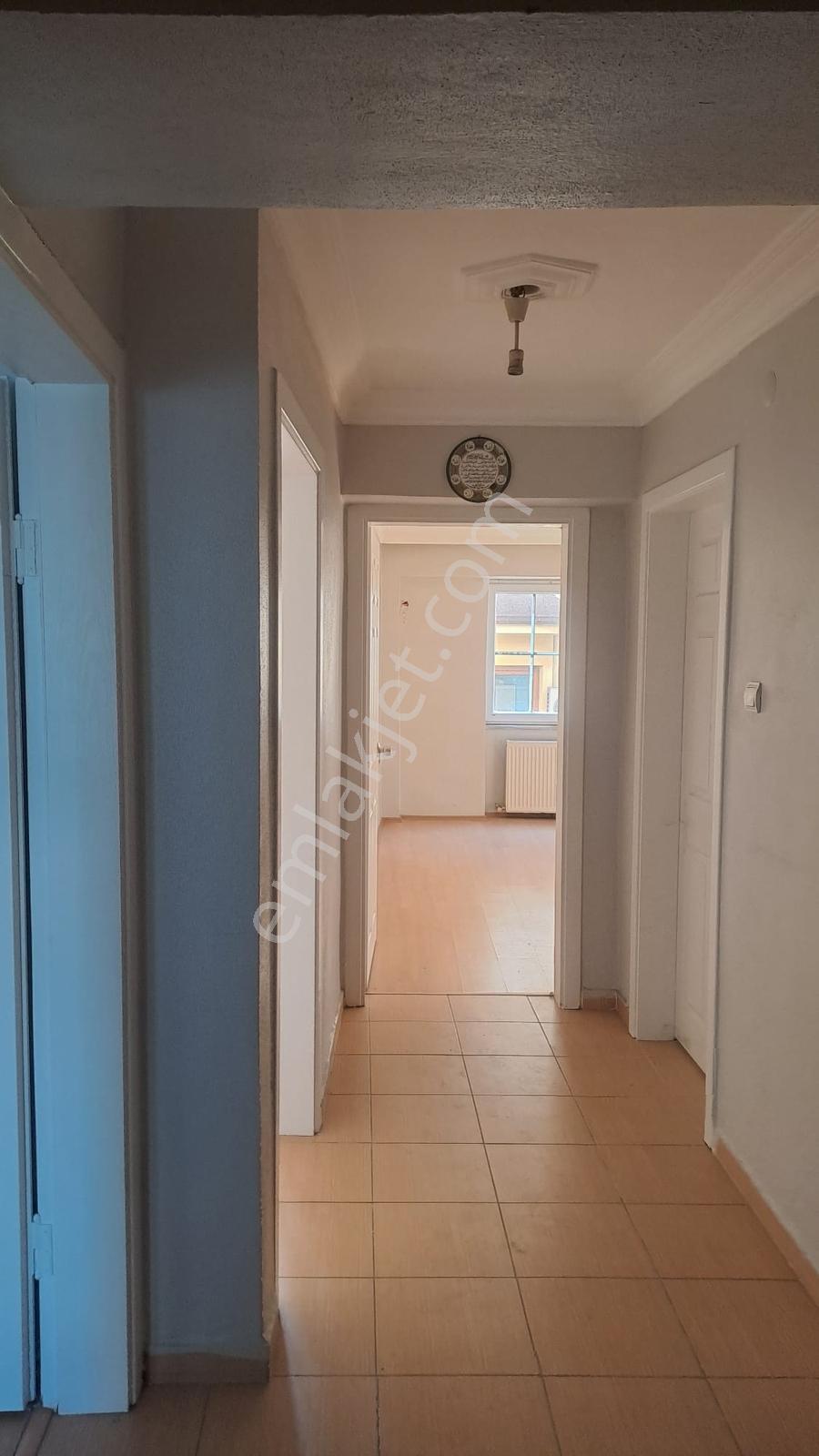 Remax Advantage Arzu Aksaray Reyhan'da Anayola Yakın 2+1 Daire - Görsel 17