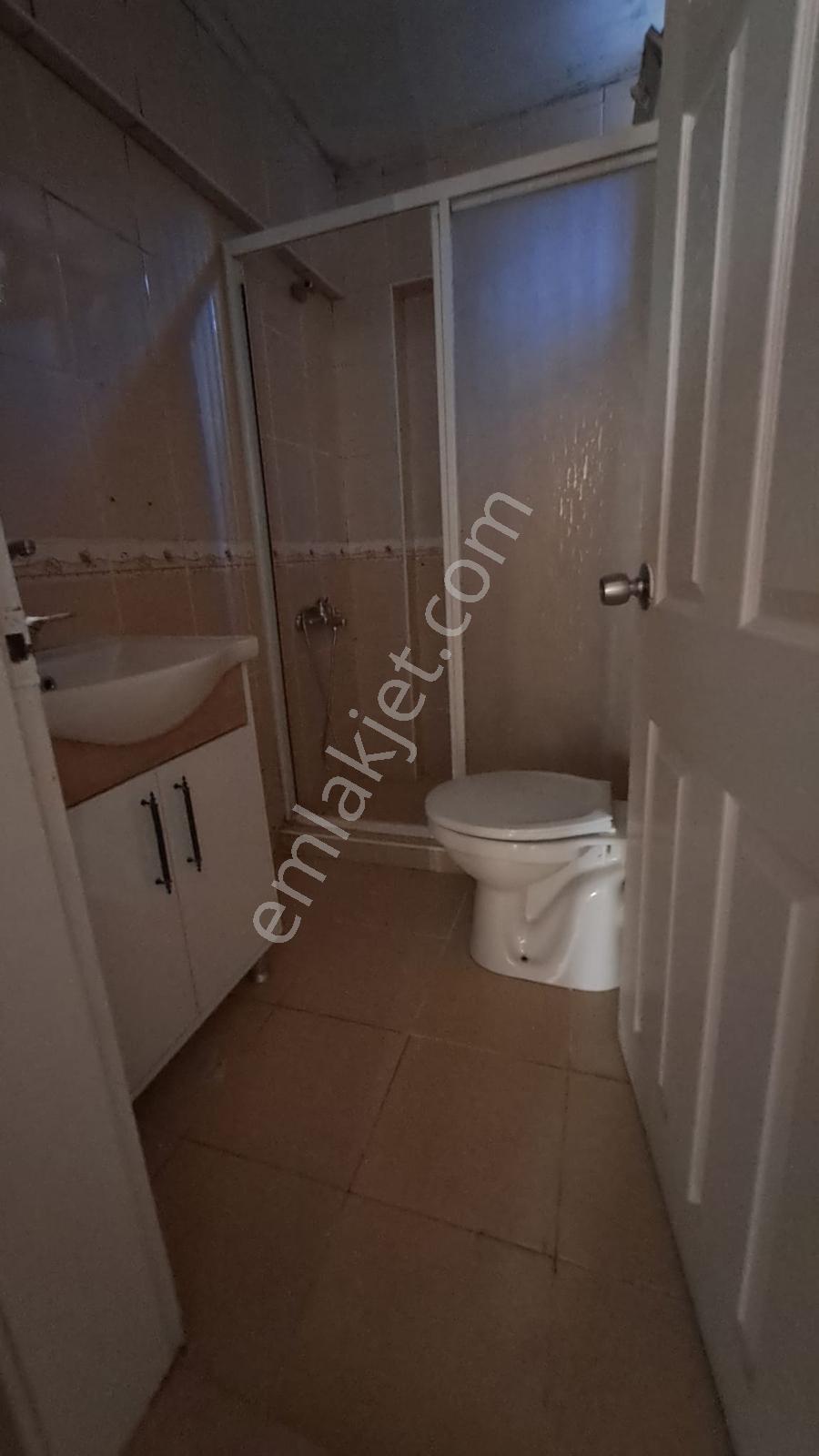 Remax Advantage Arzu Aksaray Reyhan'da Anayola Yakın 2+1 Daire - Görsel 16