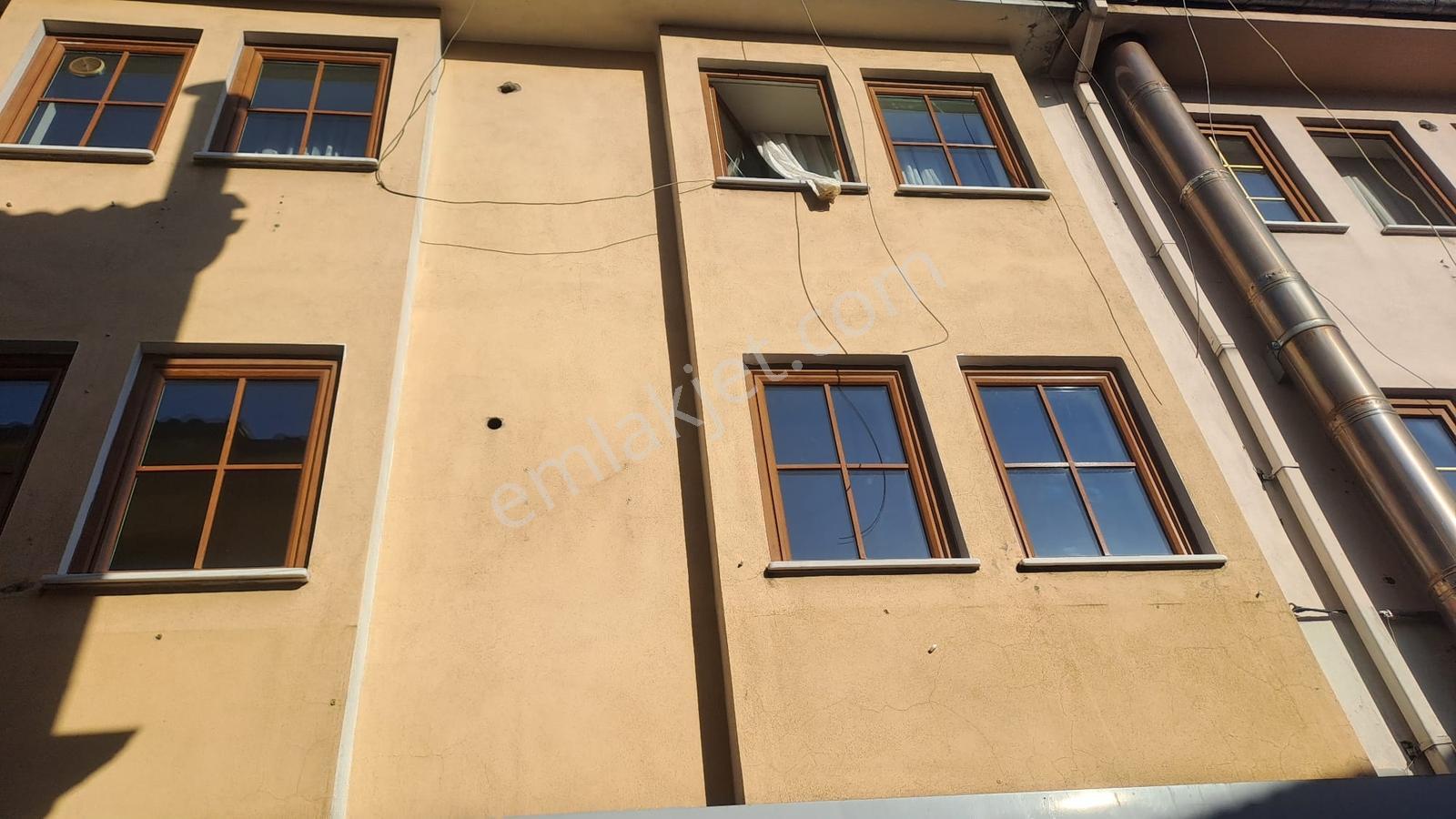 Remax Advantage Arzu Aksaray Reyhan'da Anayola Yakın 2+1 Daire - Görsel 10
