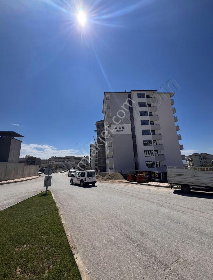 Şehir Hastanesi Karşısı Oturuma Hazır Satılık 1+1 - Görsel 4